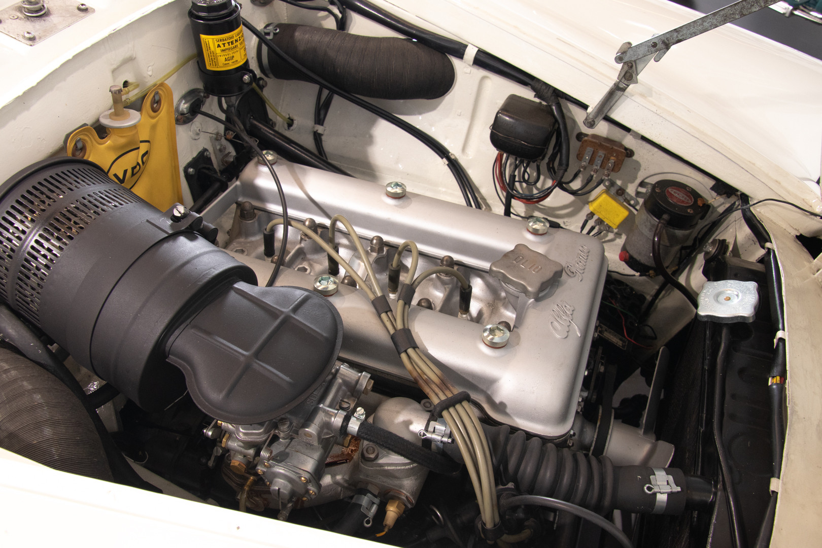 1960 Alfa Romeo Giulietta Sprint 30