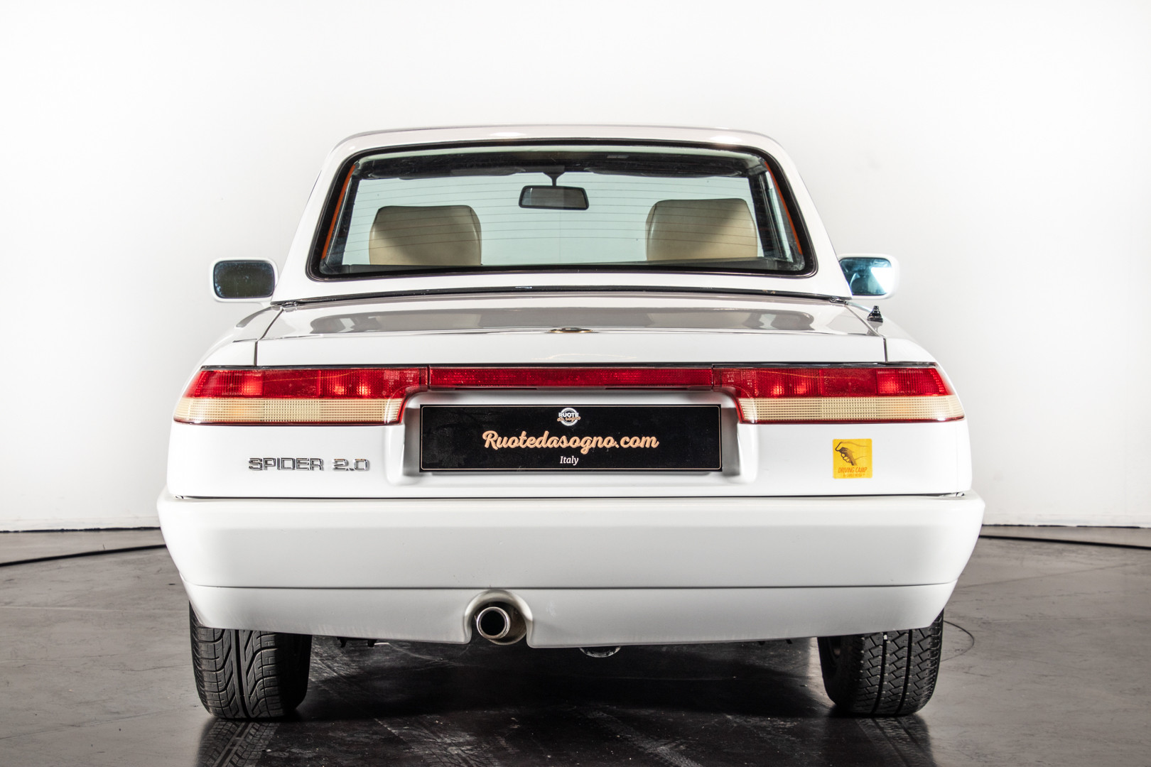 1990 Alfa Romeo spider 2000 "Duetto" 5