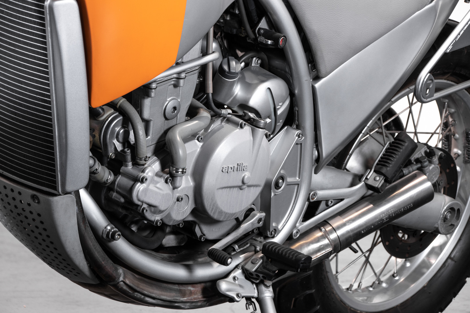 1996 Aprilia Motò 650 6