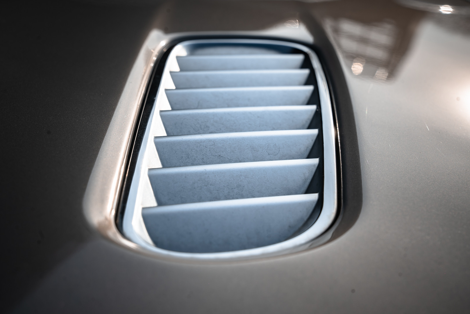2010 Aston Martin Rapide 6.0 V12 28