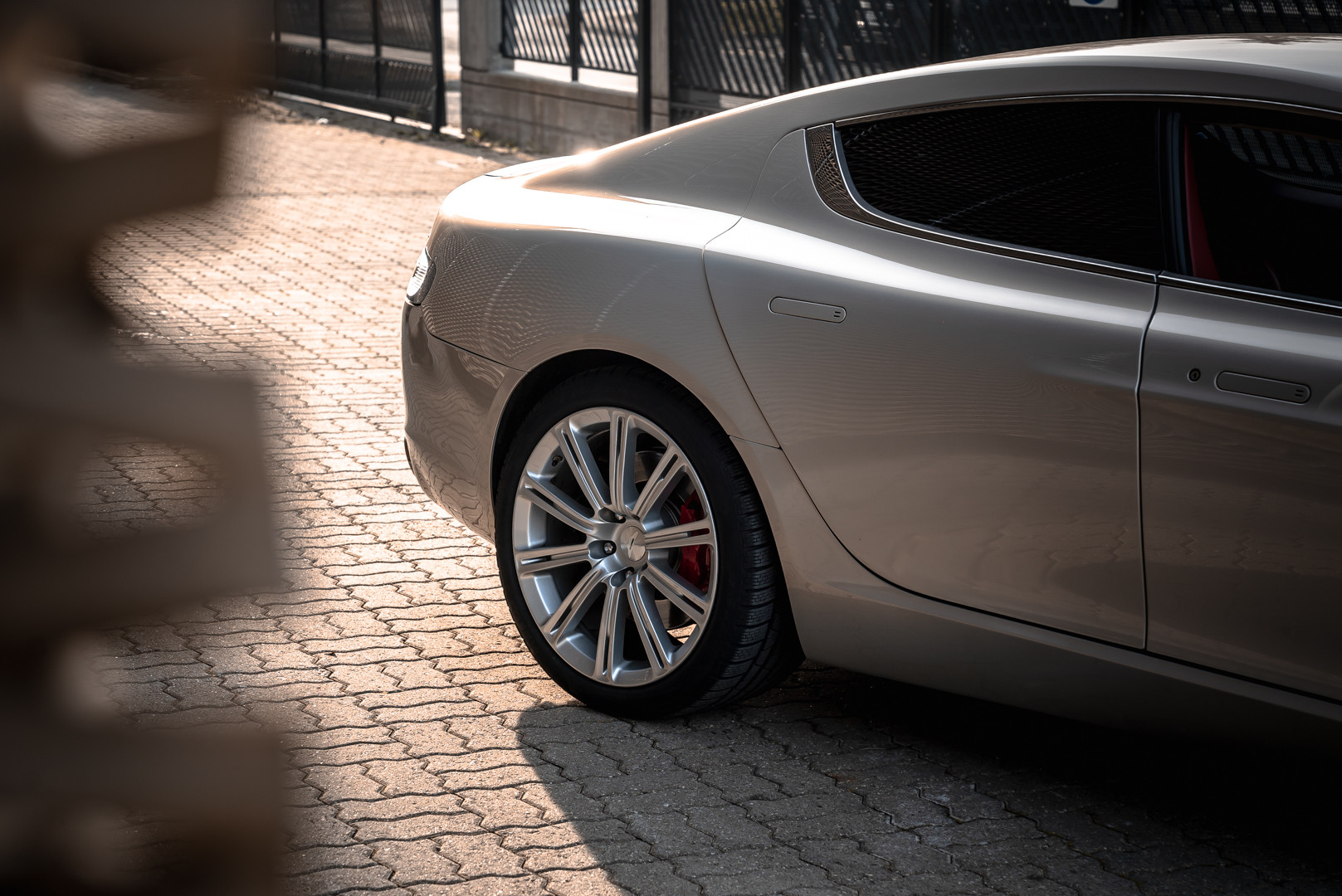2010 Aston Martin Rapide 6.0 V12 14