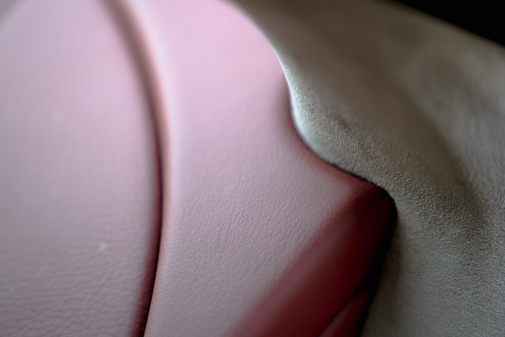 2010 Aston Martin Rapide 6.0 V12 36