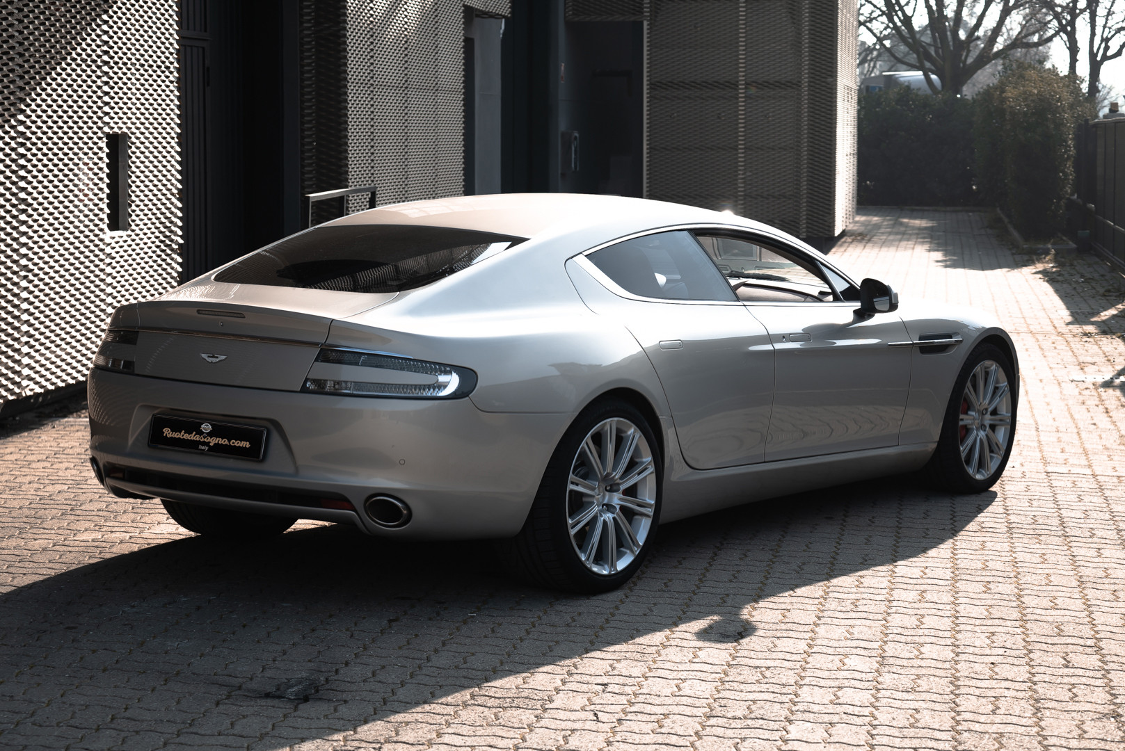 2010 Aston Martin Rapide 6.0 V12 61