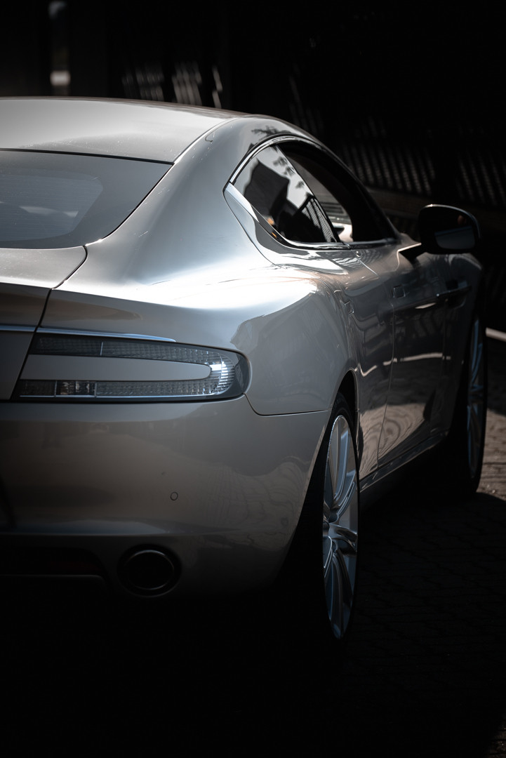 2010 Aston Martin Rapide 6.0 V12 64
