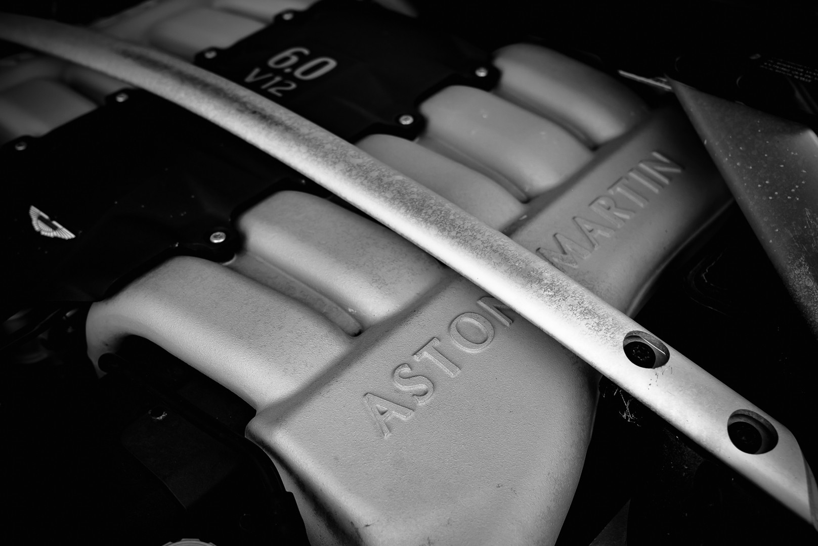 2010 Aston Martin Rapide 6.0 V12 72