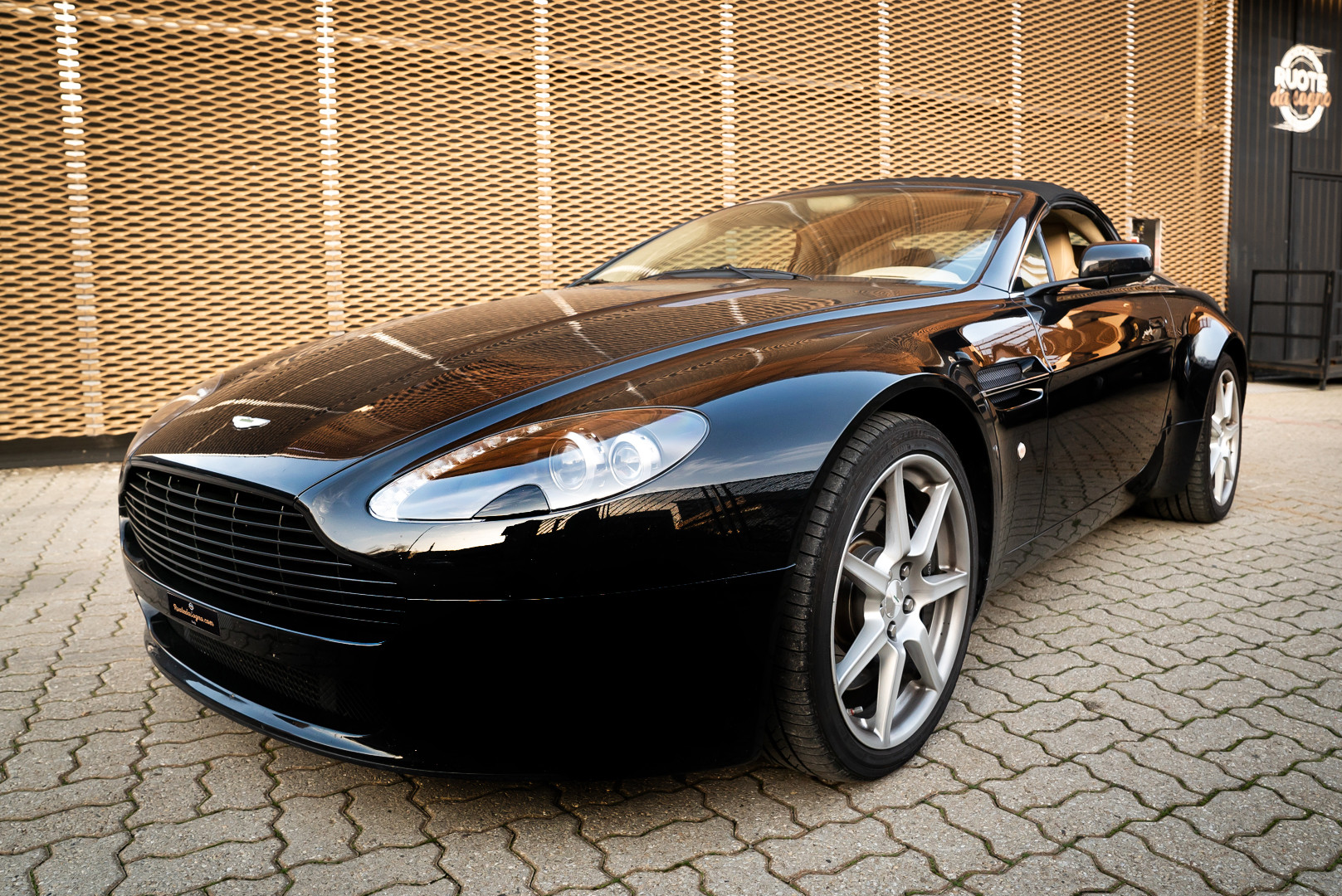 2008 Aston Martin 4.3 V8 Vantage Roadster N400 23