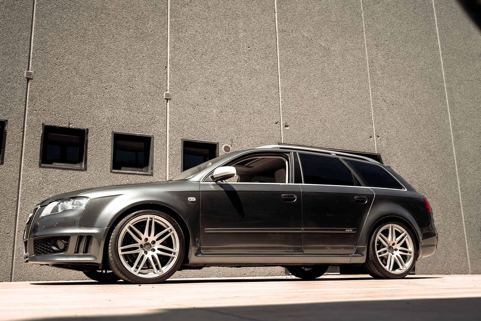 2006 Audi RS4 Avant Quattro V8 4.2 FSI 2