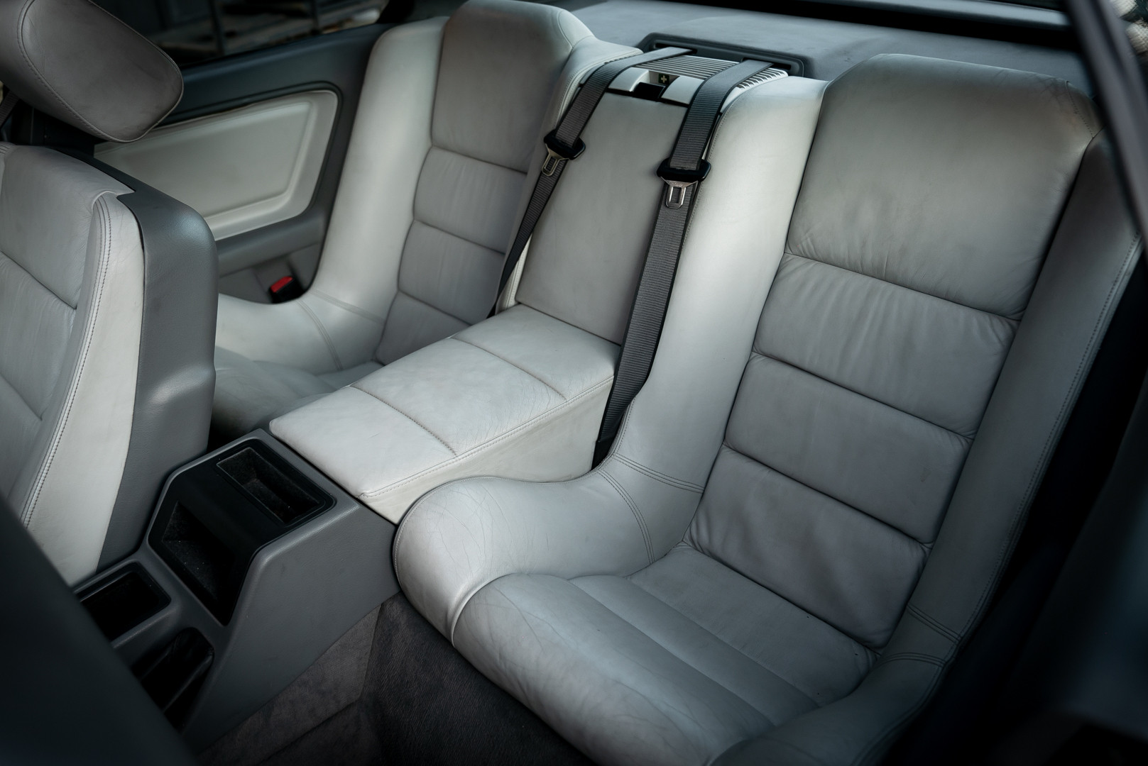 1992 BMW 850 i 19