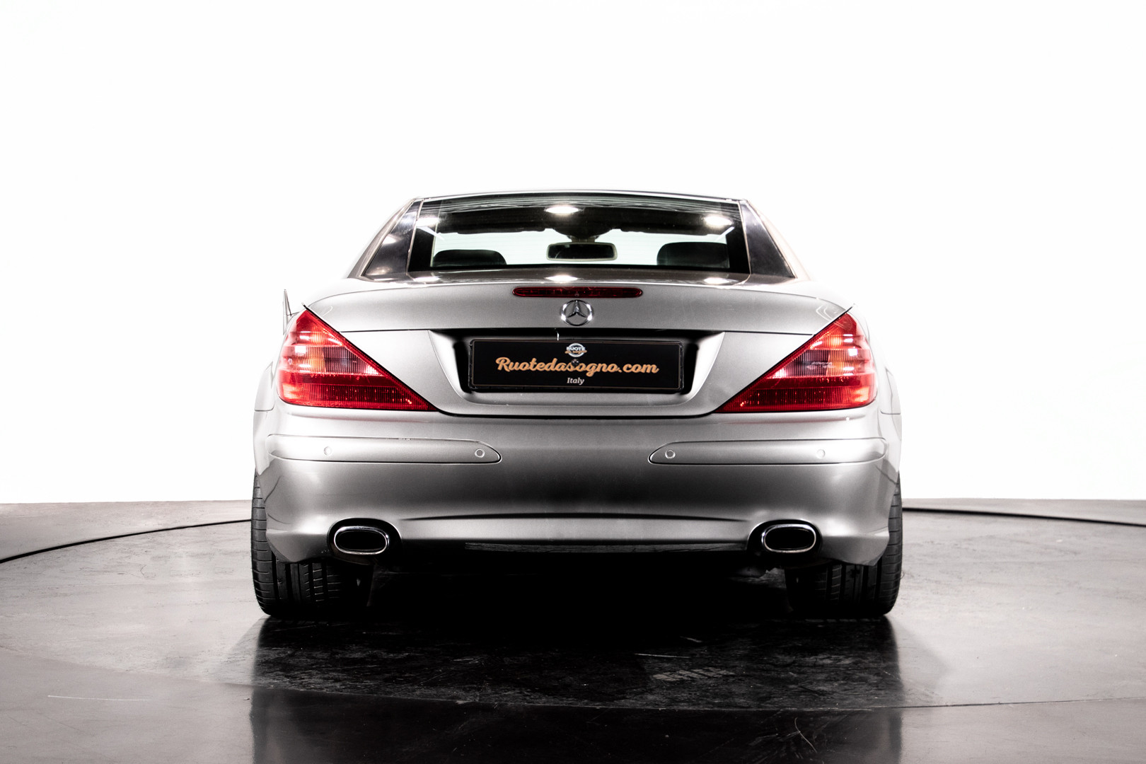 2004 Mercedes-Benz SL500 4