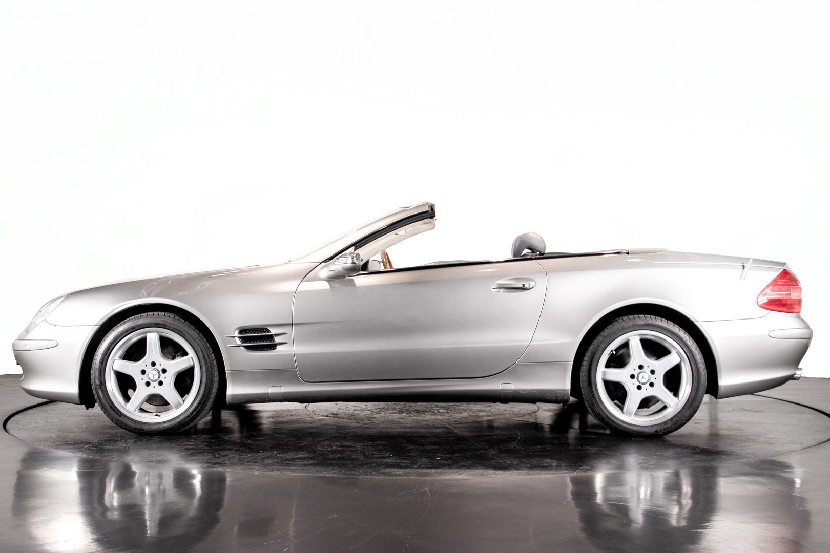 2004 Mercedes-Benz SL500 50
