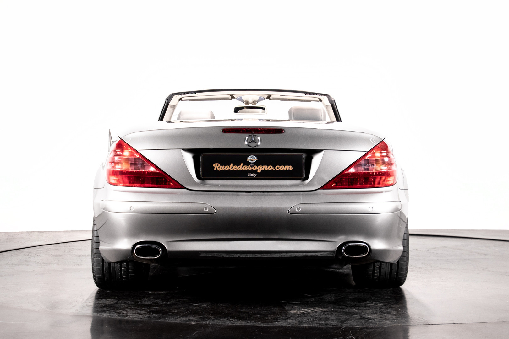 2004 Mercedes-Benz SL500 53