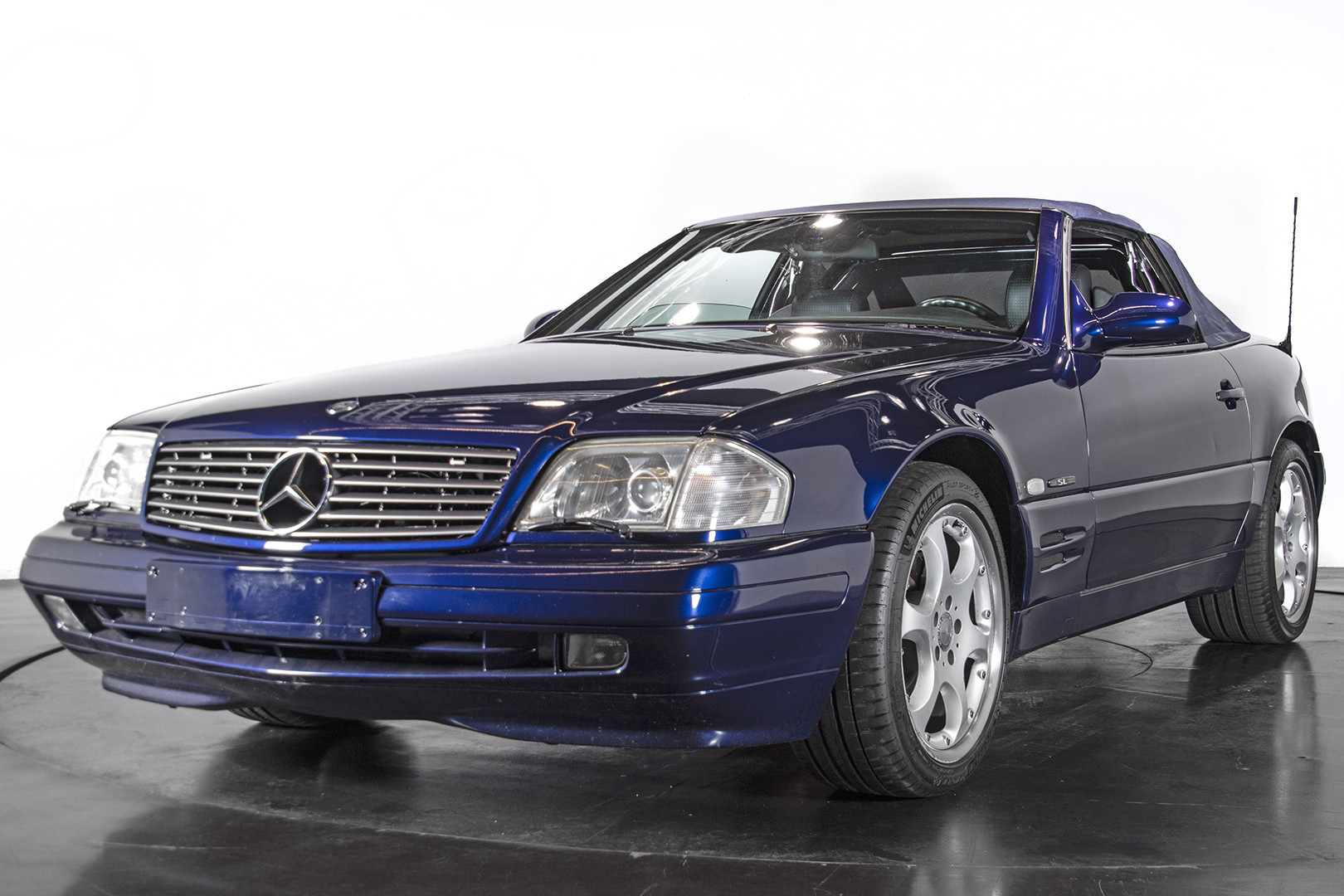 2000 Mercedes Benz SL500 SL Edition 7