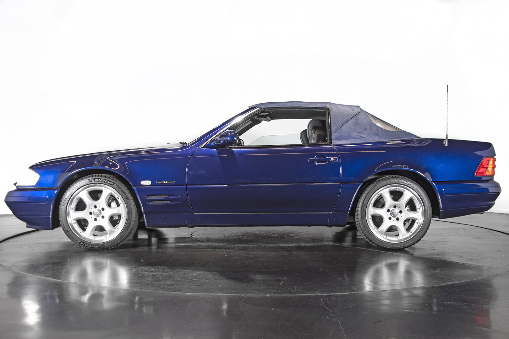 2000 Mercedes Benz SL500 SL Edition 9