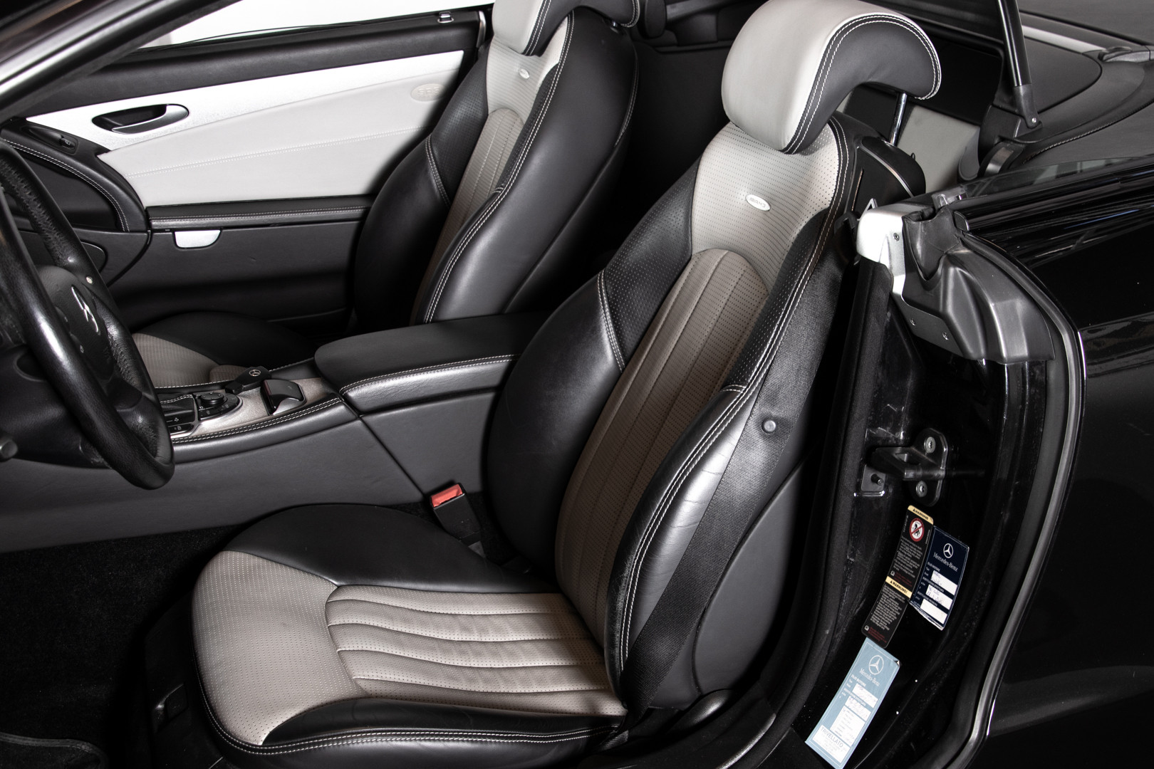 2006 Mercedes-Benz SL65 AMG 9