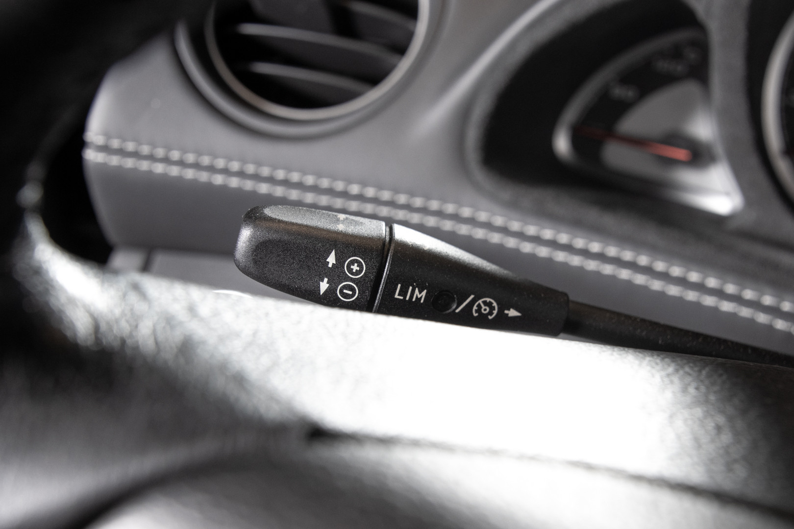 2006 Mercedes-Benz SL65 AMG 16