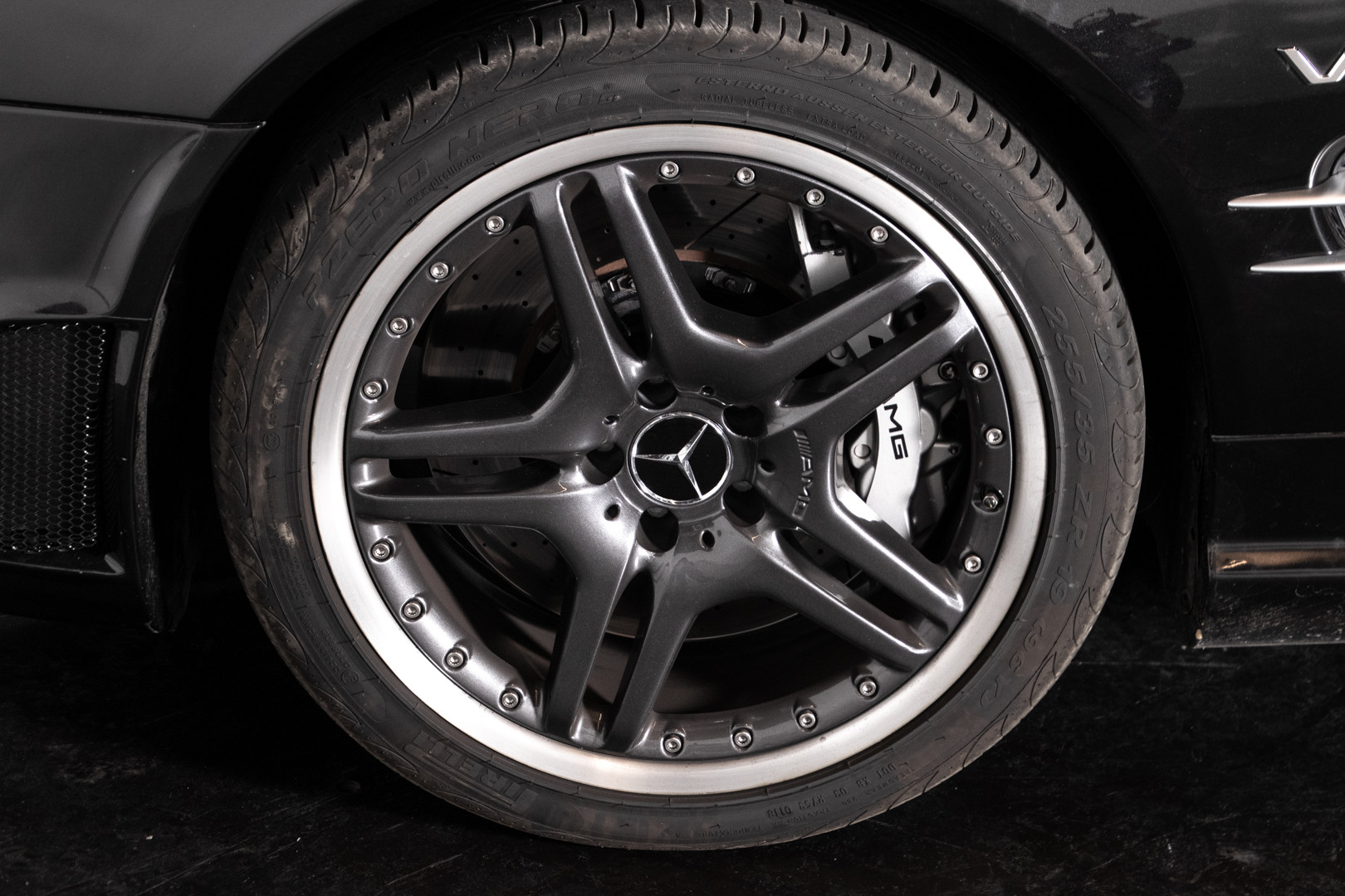 2006 Mercedes-Benz SL65 AMG 26