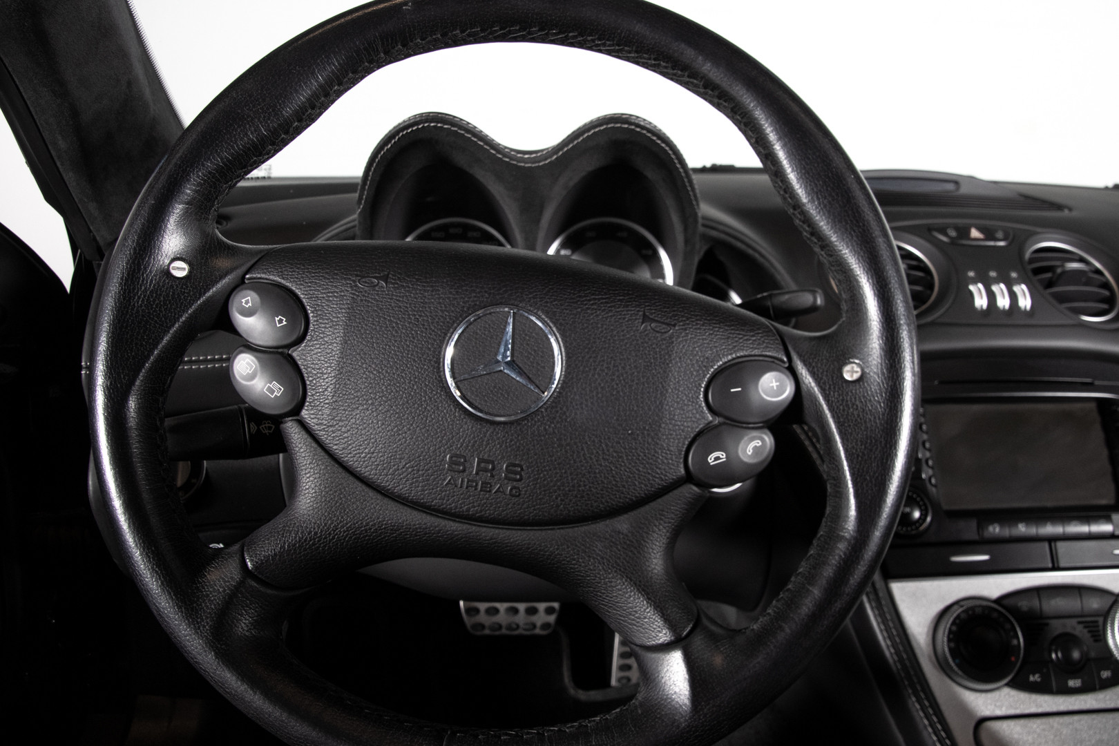 2006 Mercedes-Benz SL65 AMG 37
