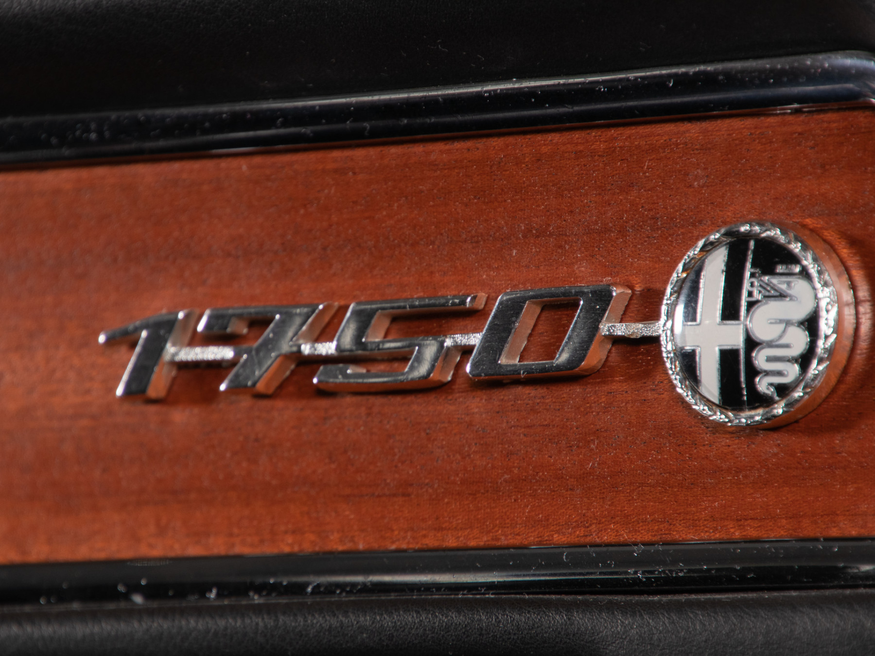 1968 Alfa Romeo GT Veloce 1750 - 1° Serie 24