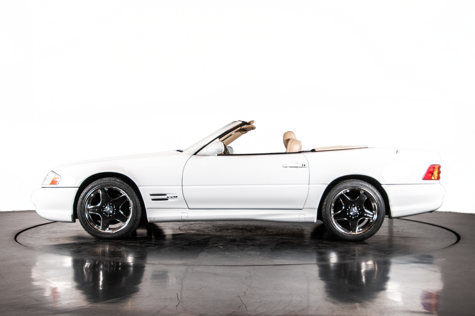 2000 Mercedes-Benz SL500 1