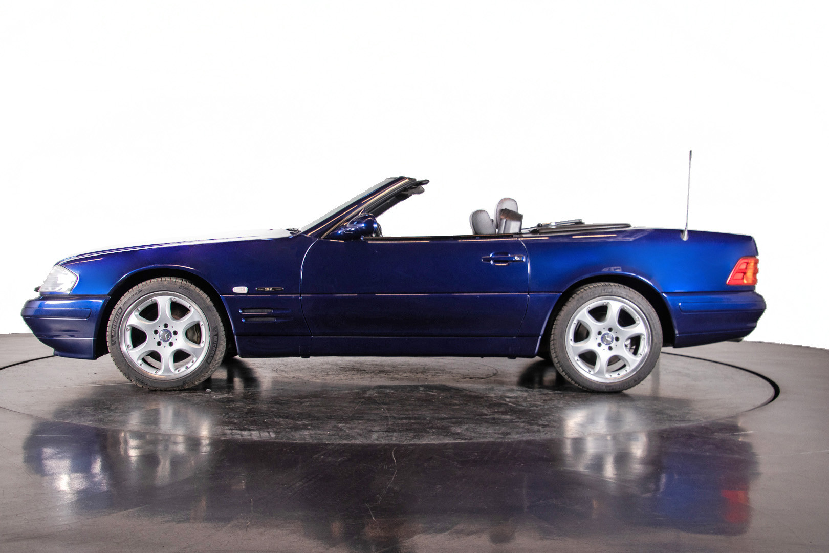 2000 Mercedes Benz SL500 SL Edition 1