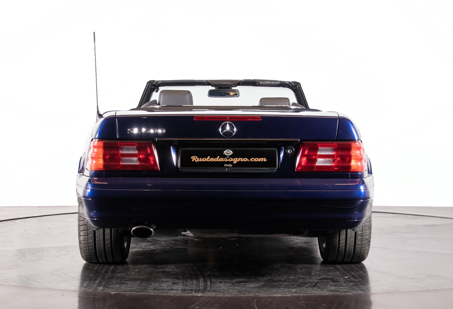 2000 Mercedes Benz SL500 Blue Edition 4