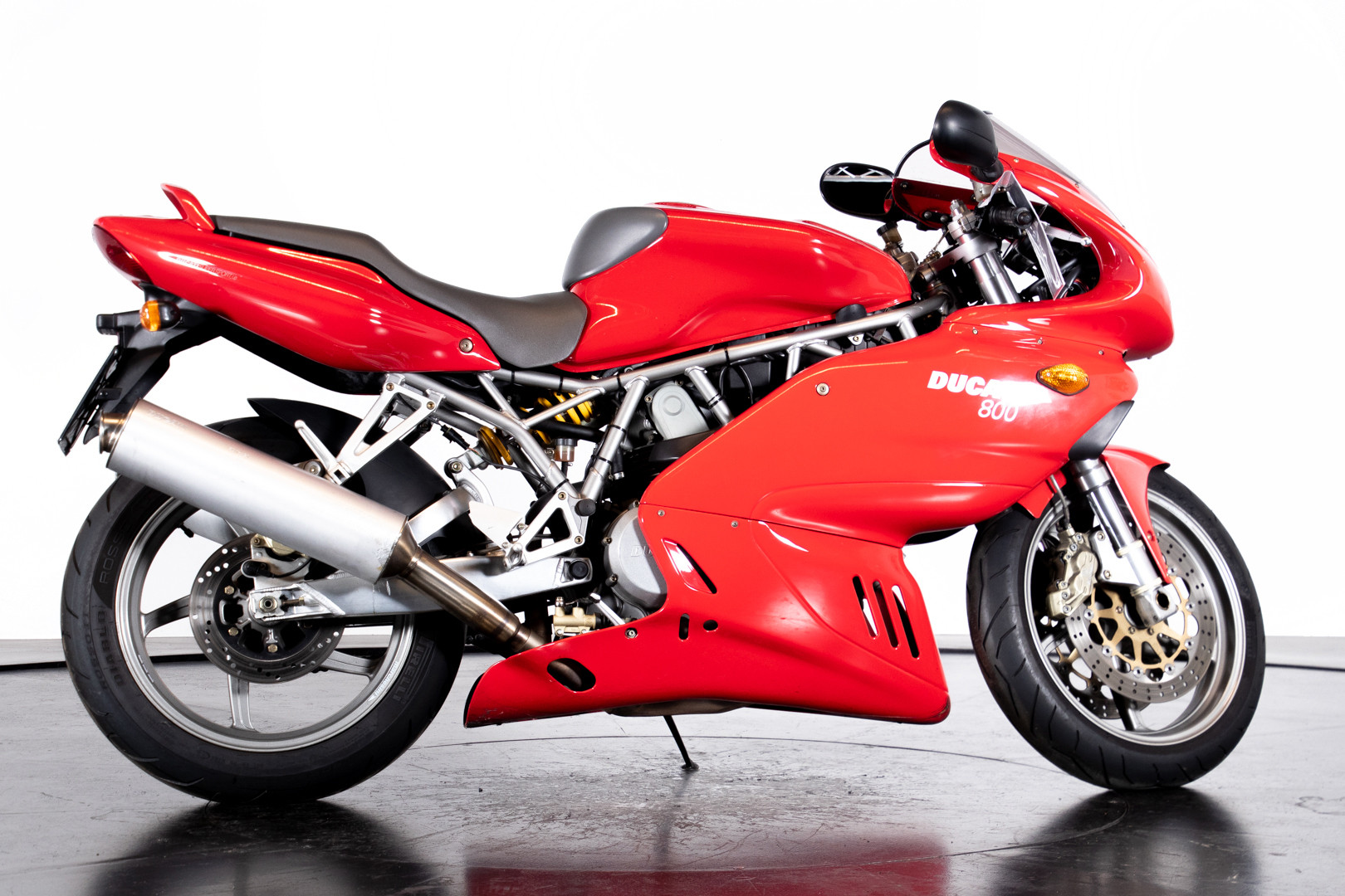 2004 DUCATI SUPERSPORT 800 Classic motorbikes Ruote da Sogno