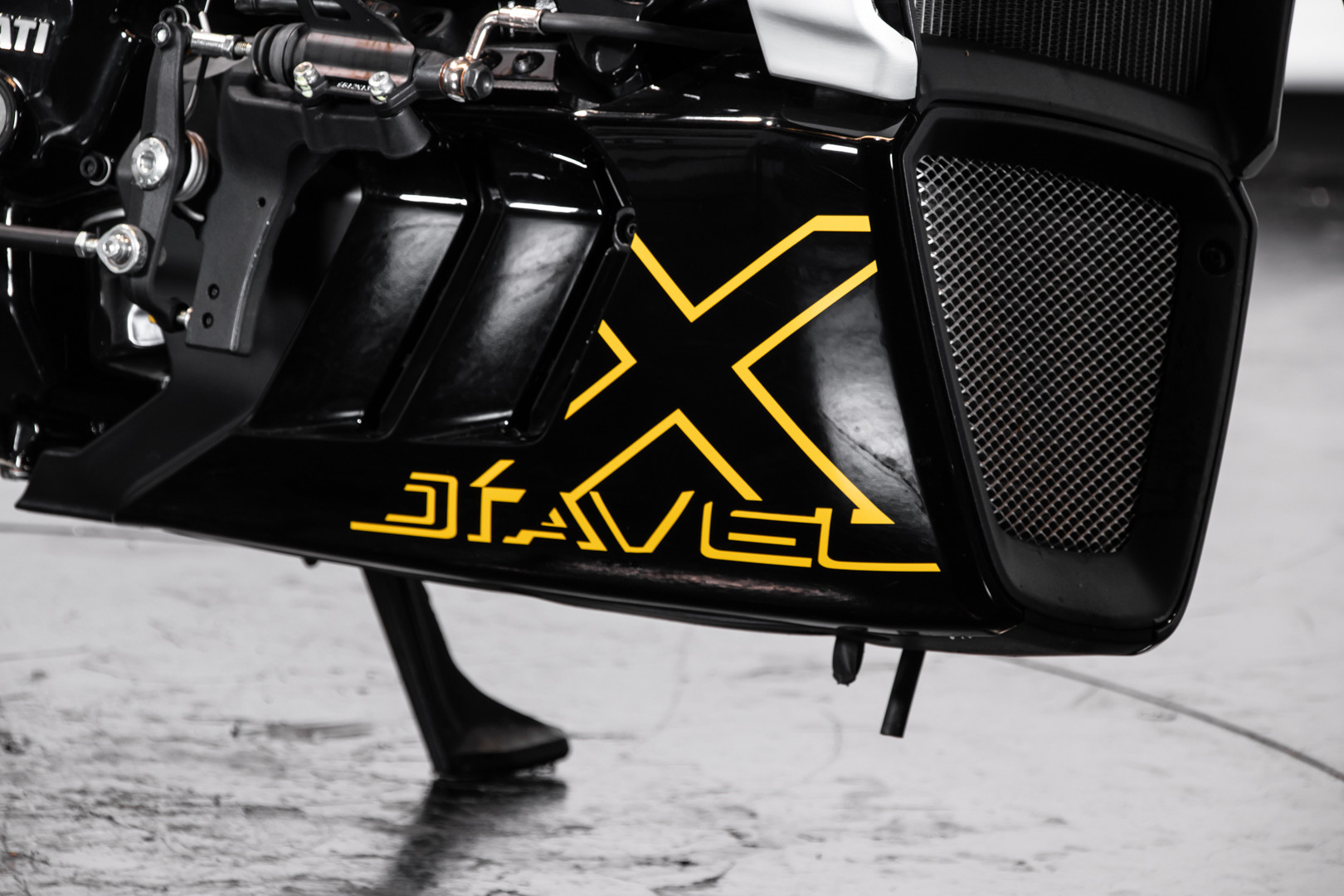 2016 Ducati X Diavel S 8