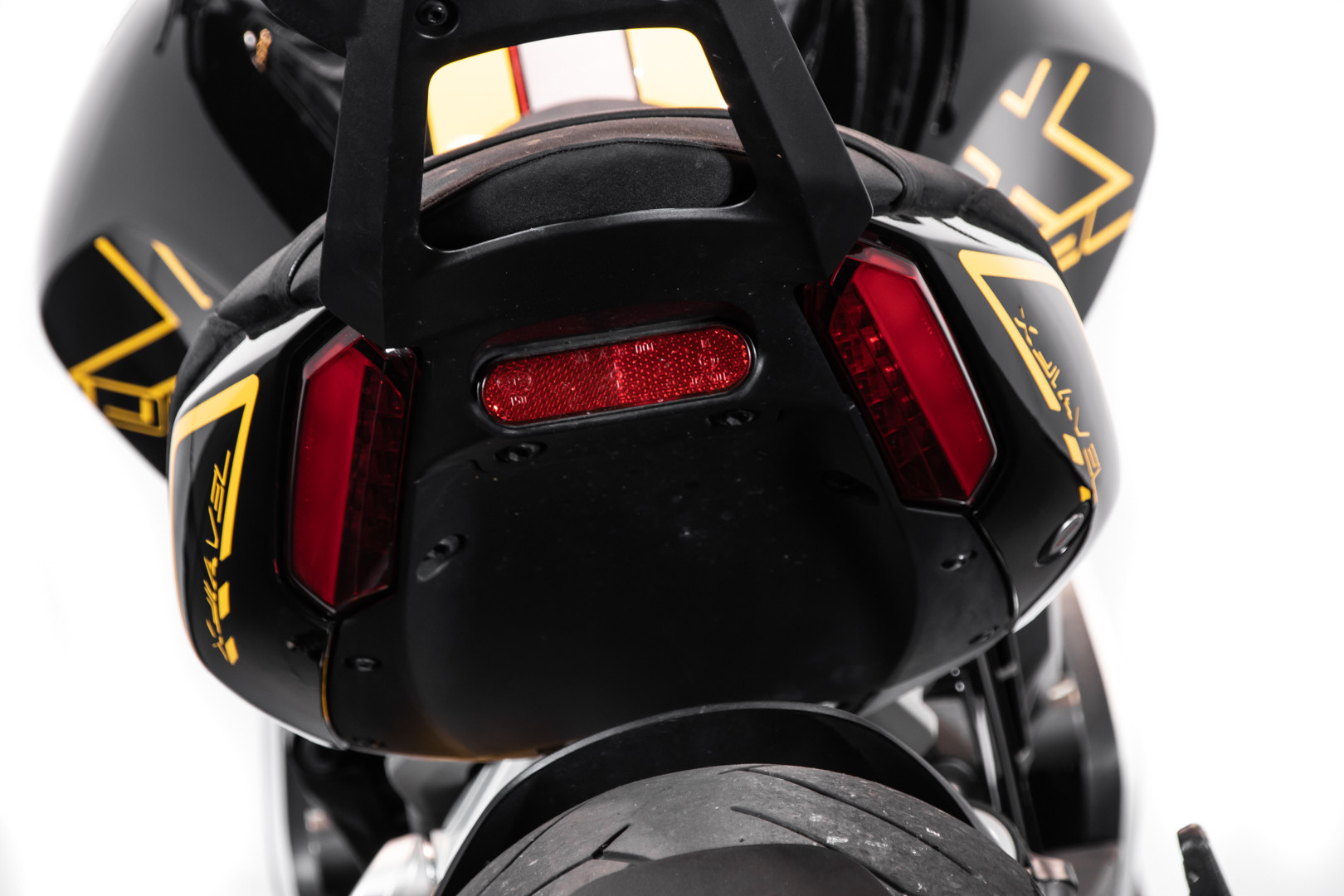 2016 Ducati X Diavel S 18