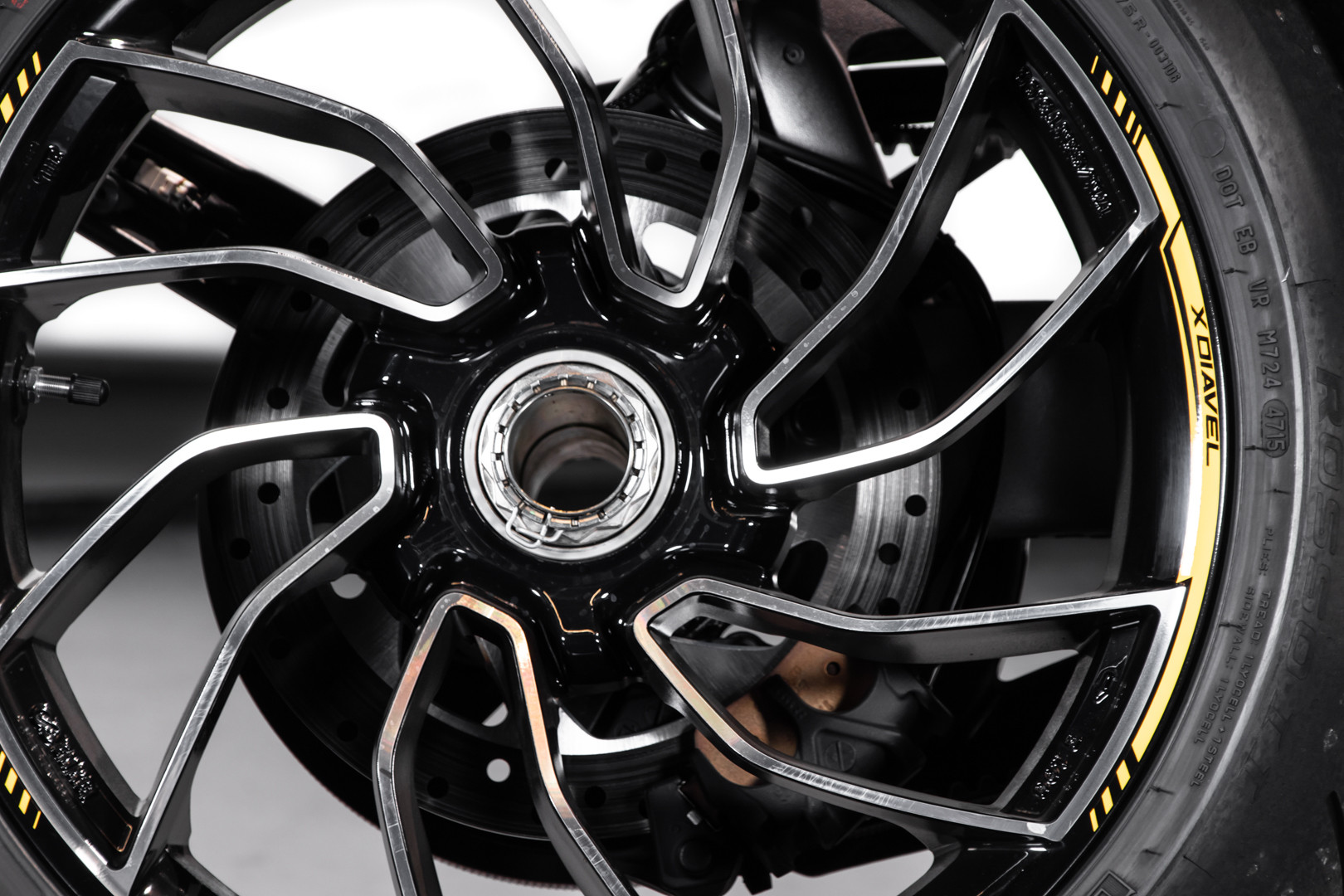 2016 Ducati X Diavel S 20