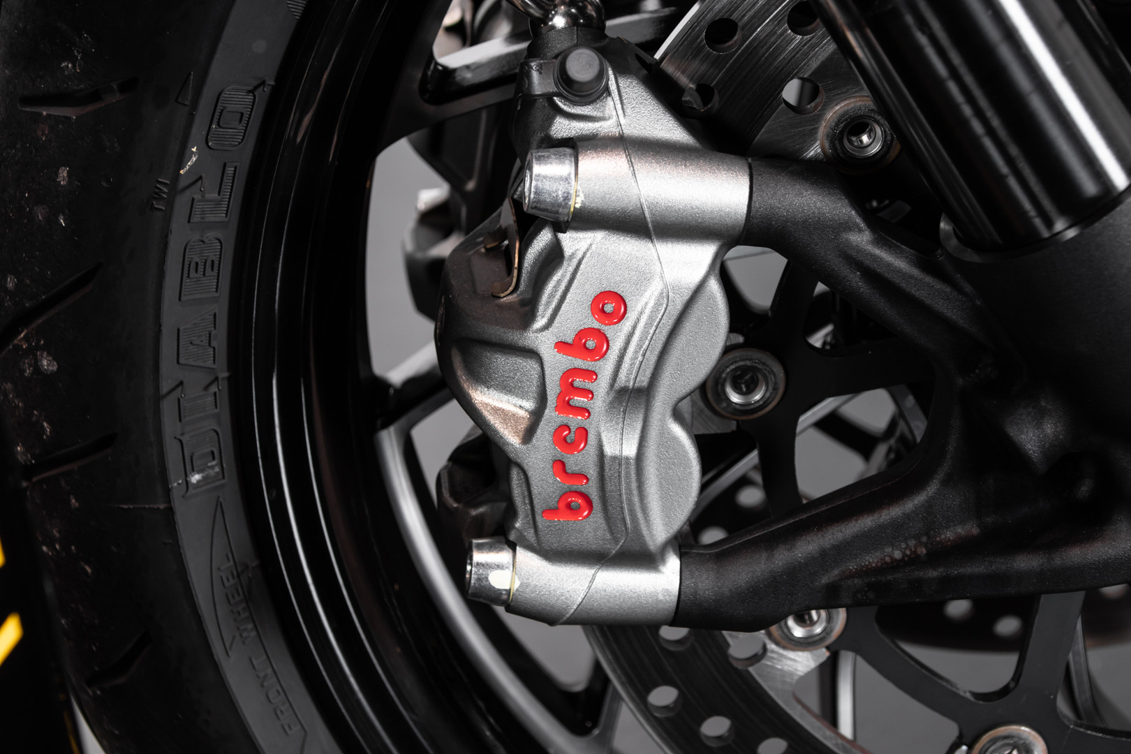 2016 Ducati X Diavel S 28