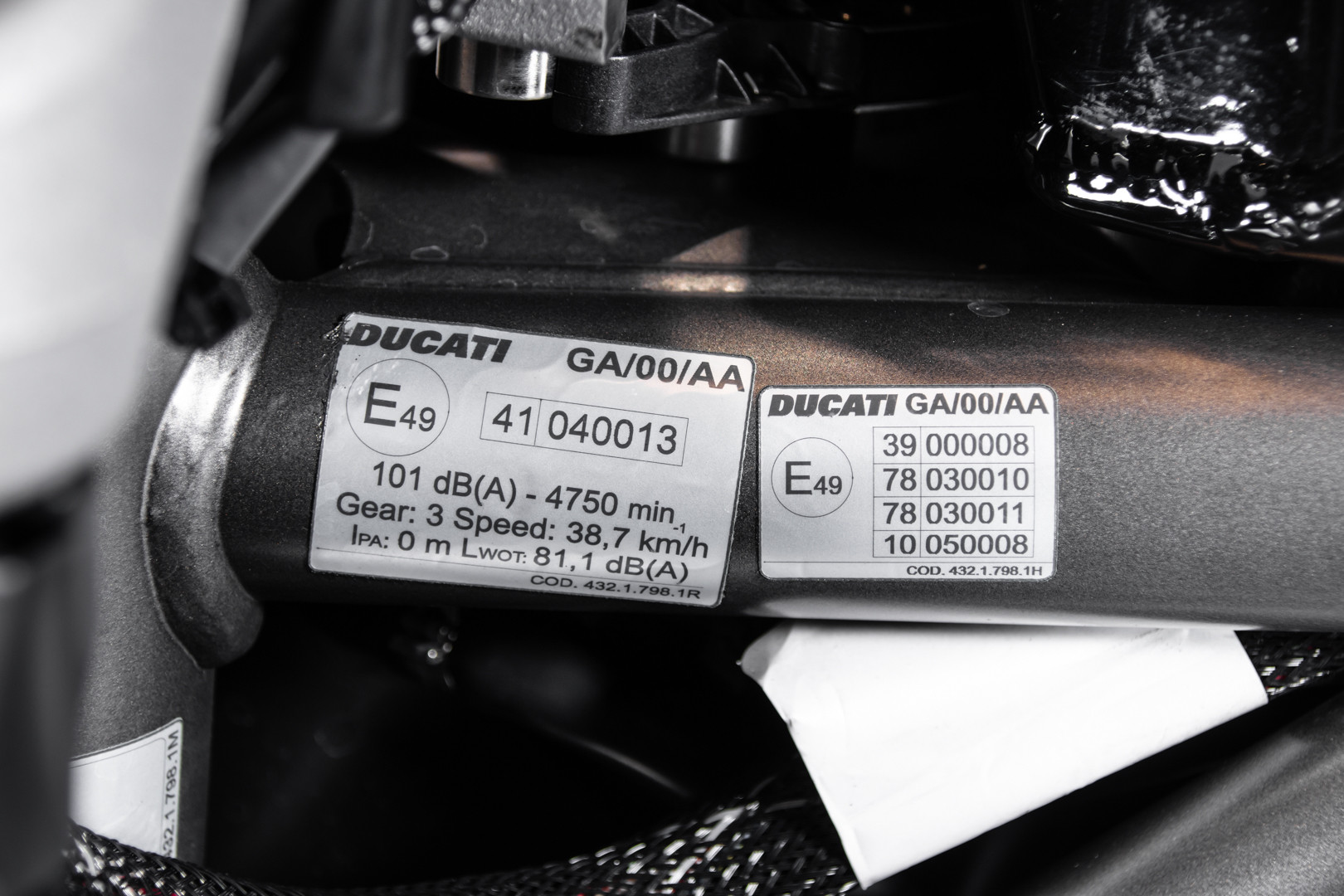 2016 Ducati X Diavel S 35