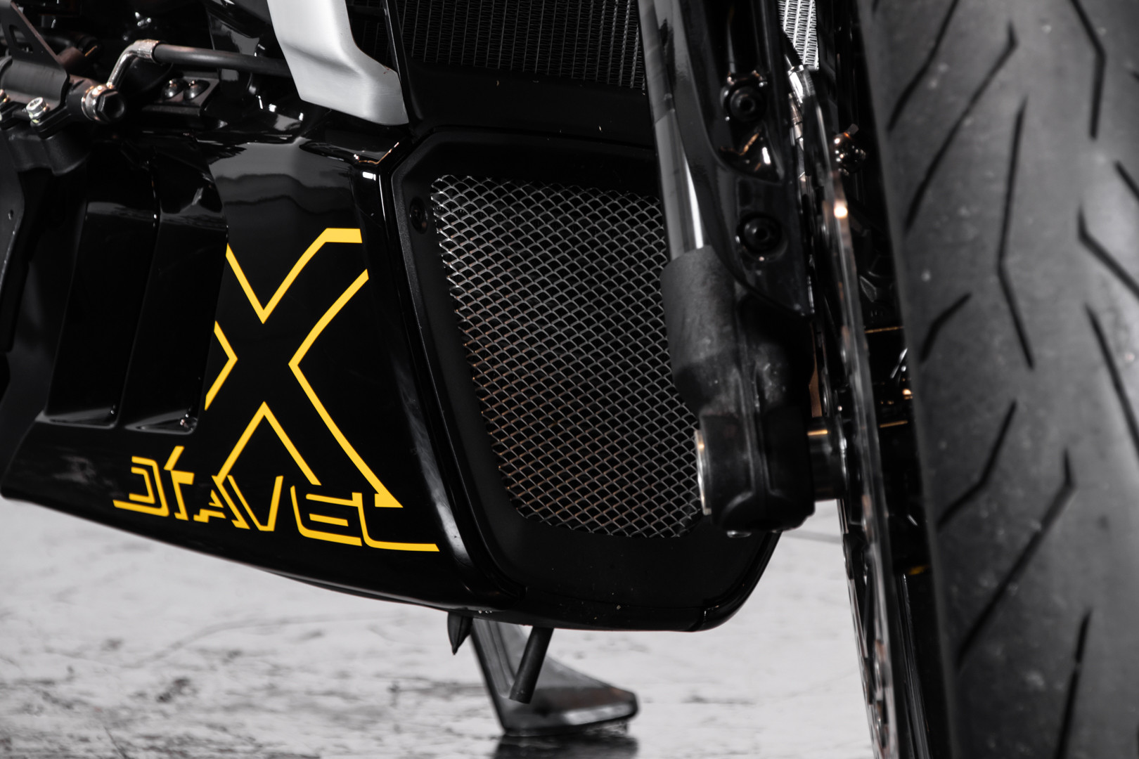 2016 Ducati X Diavel S 10