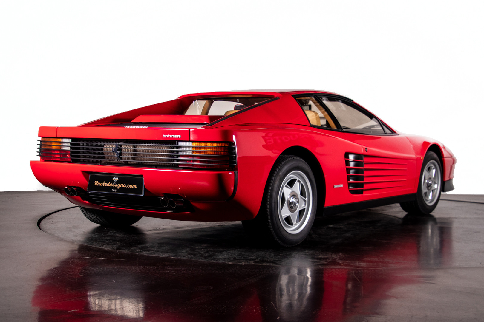 1985 Ferrari Testarossa "Monospecchio - Monodado" 5