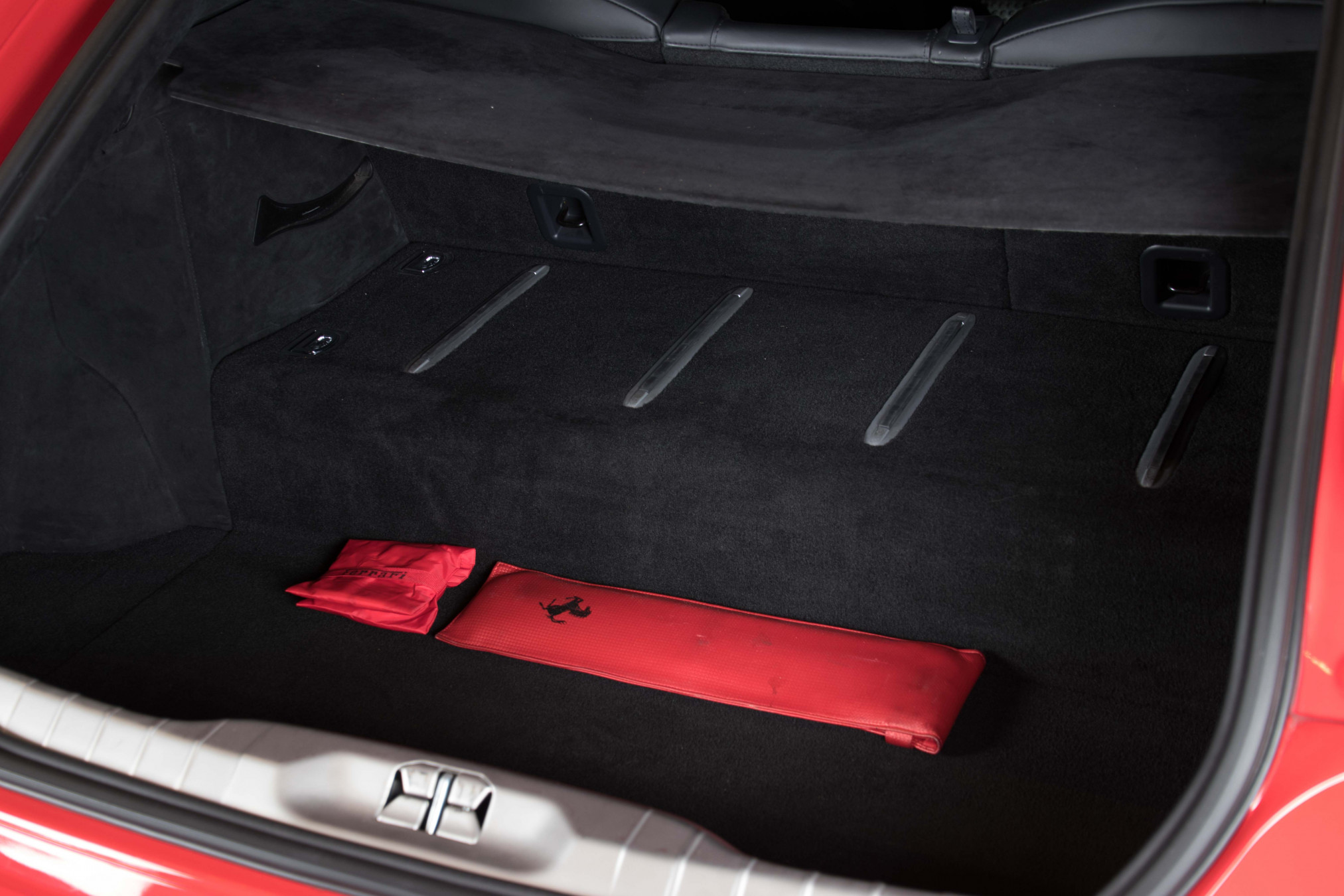 2014 Ferrari FF 28