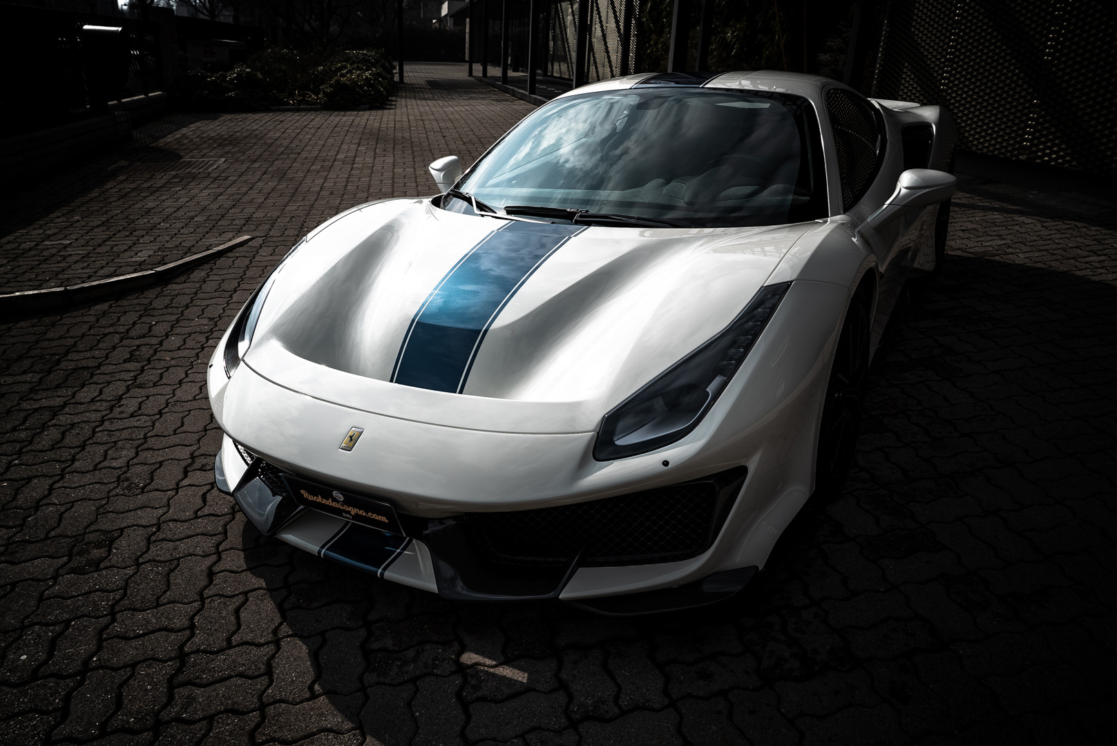 2020 Ferrari 488 Pista 40
