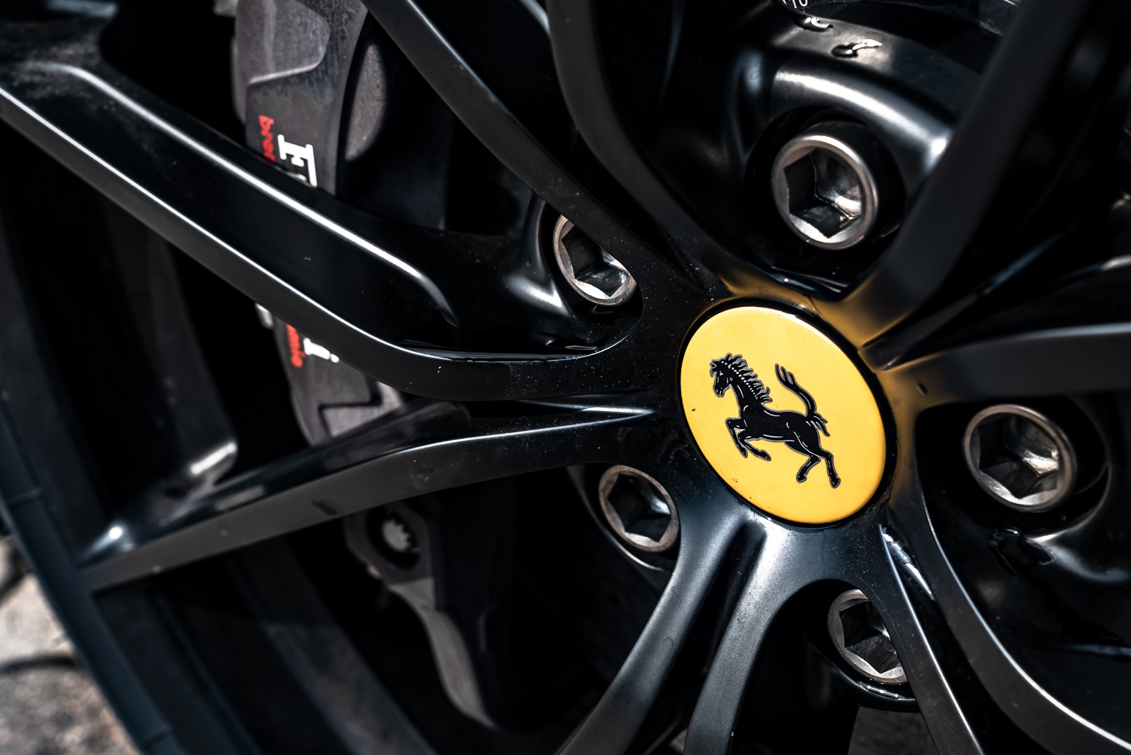 2020 Ferrari 488 Pista 41