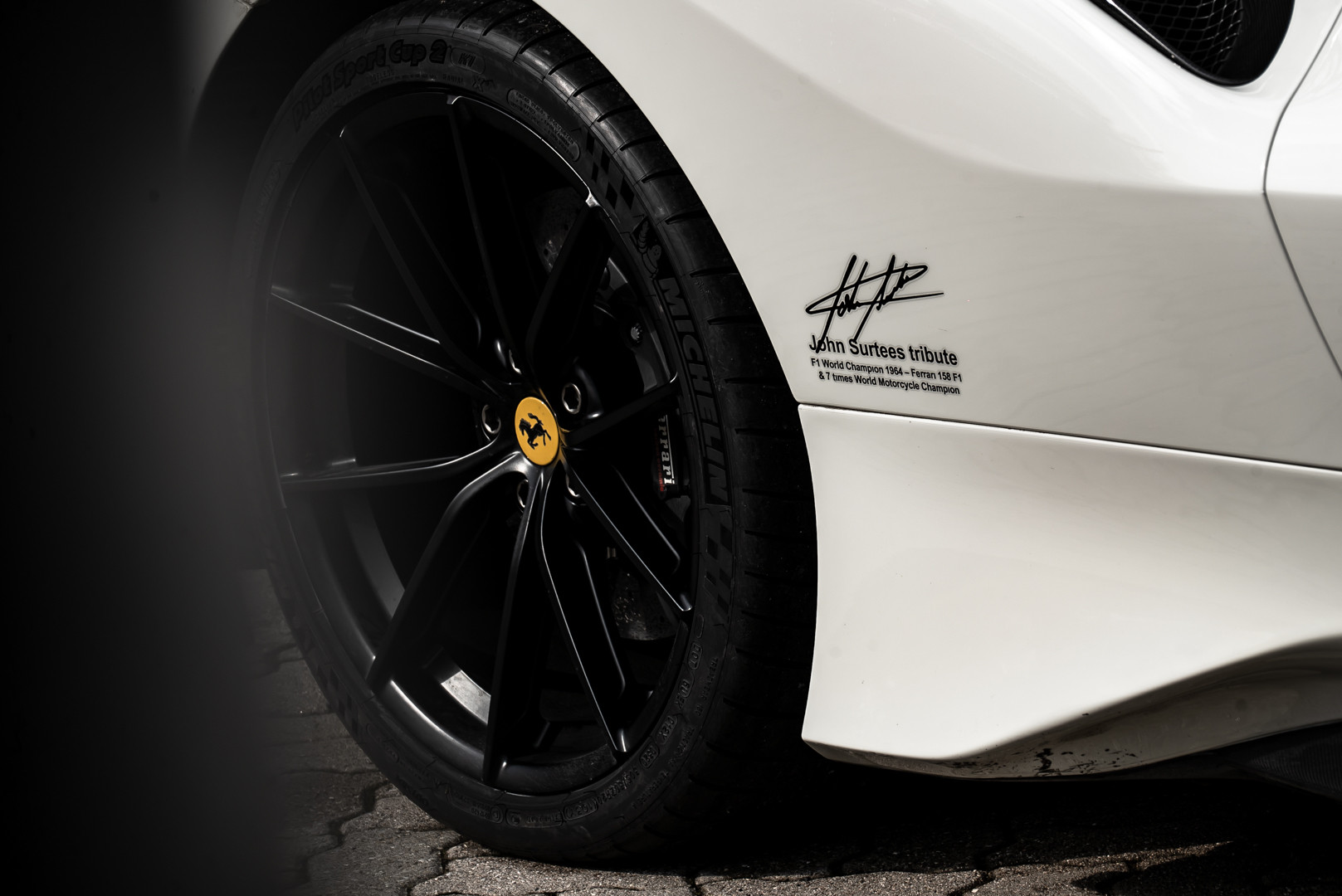 2020 Ferrari 488 Pista 38