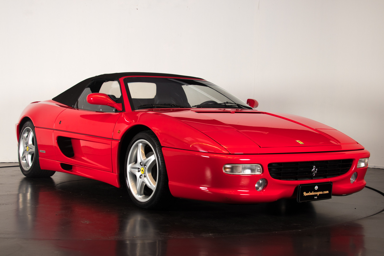 1996 Ferrari F355 spider 13