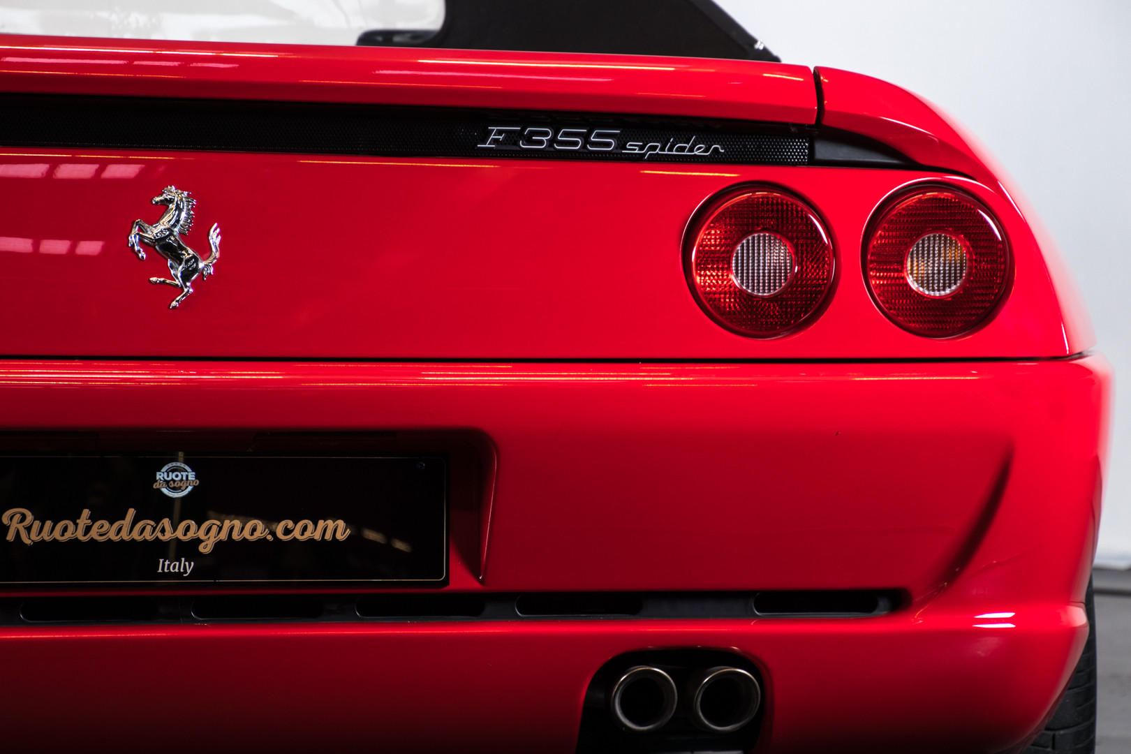 1996 Ferrari F355 spider 9