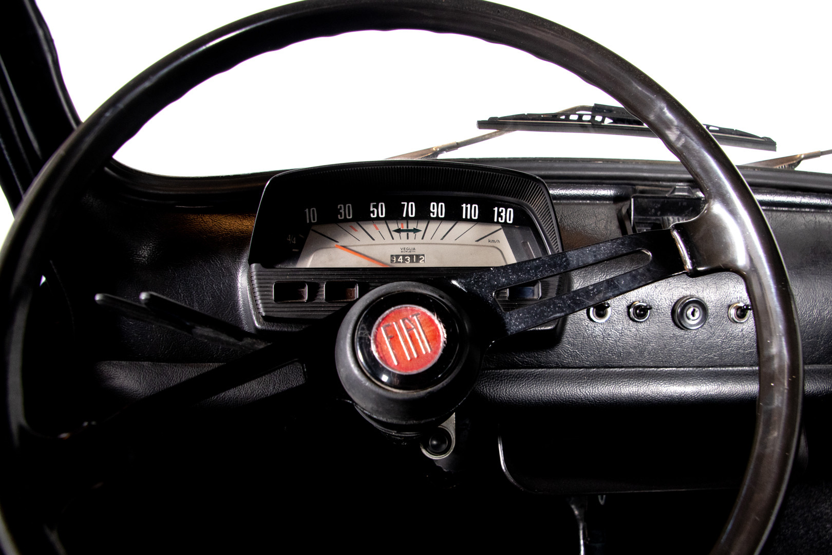 1968 FIAT 500L 18