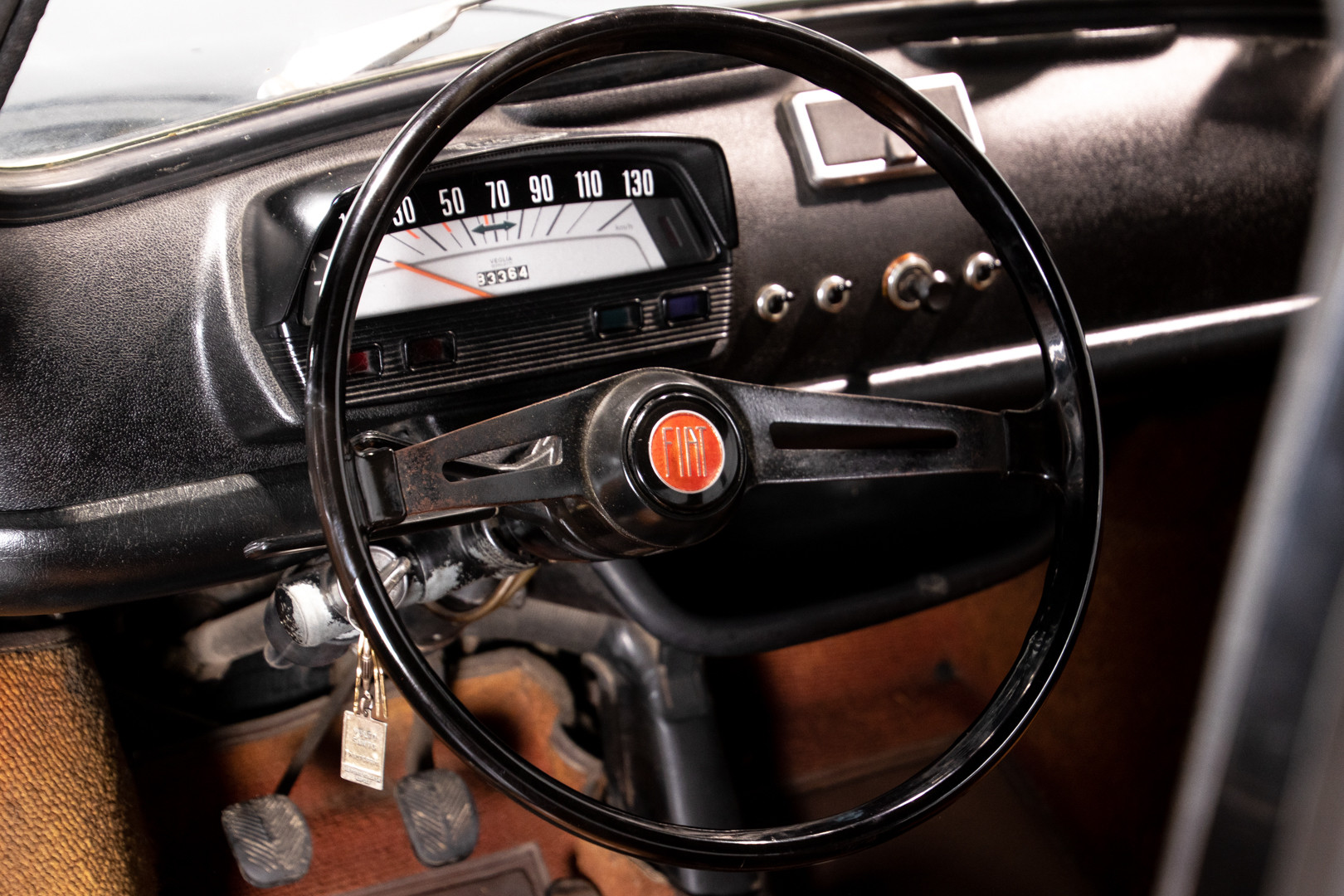 1970 Fiat 500 L 8