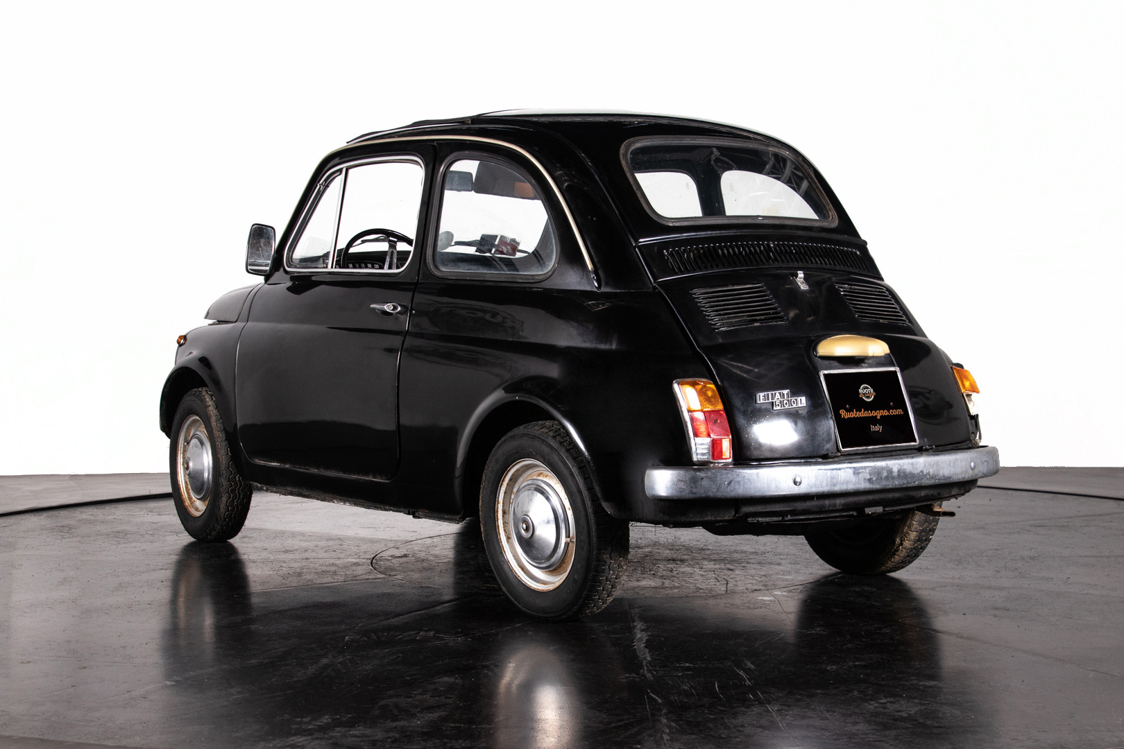 1970 Fiat 500 L 2