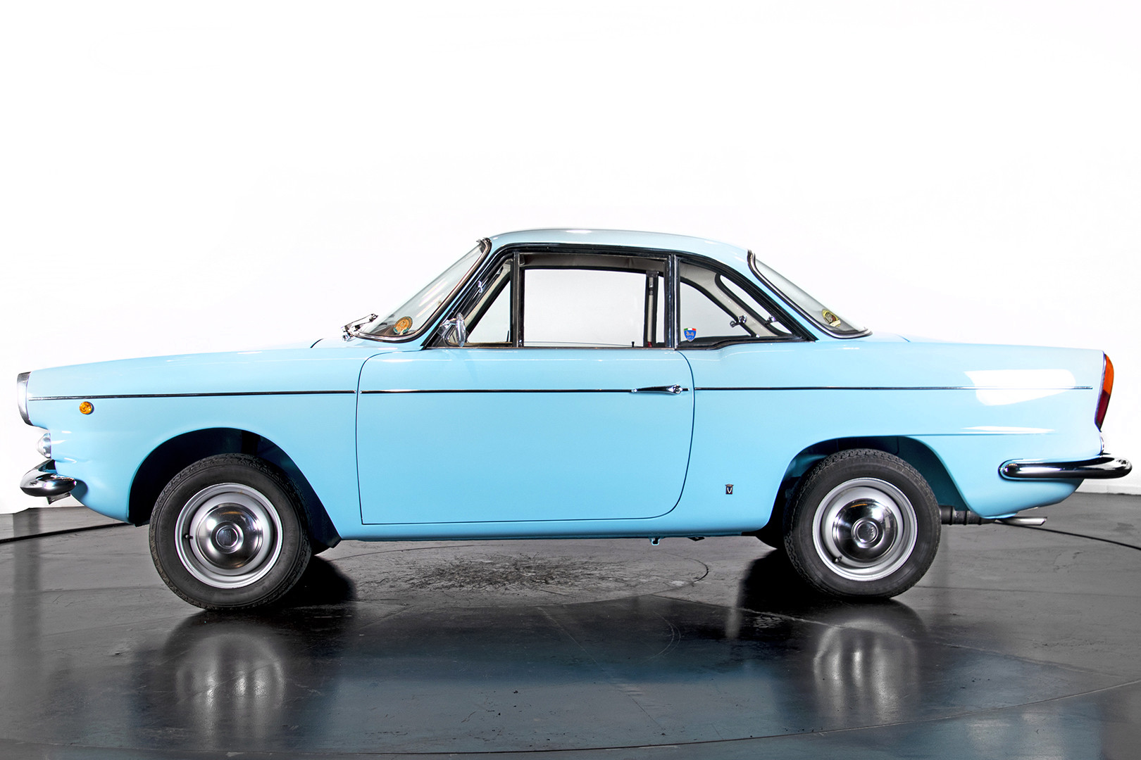1962 FIAT 750 VIGNALE 2