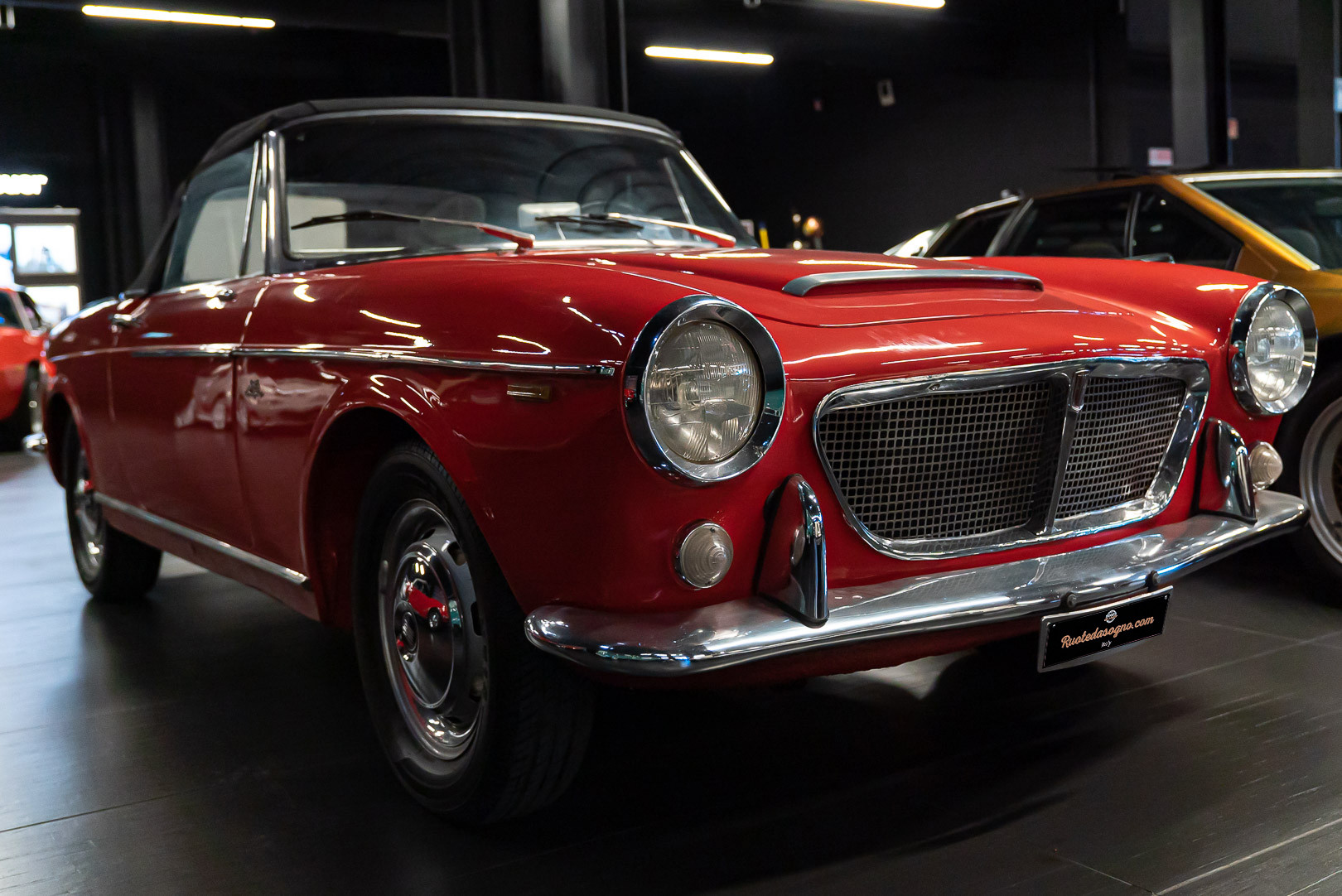 1962 FIAT 1200 Cabriolet 1