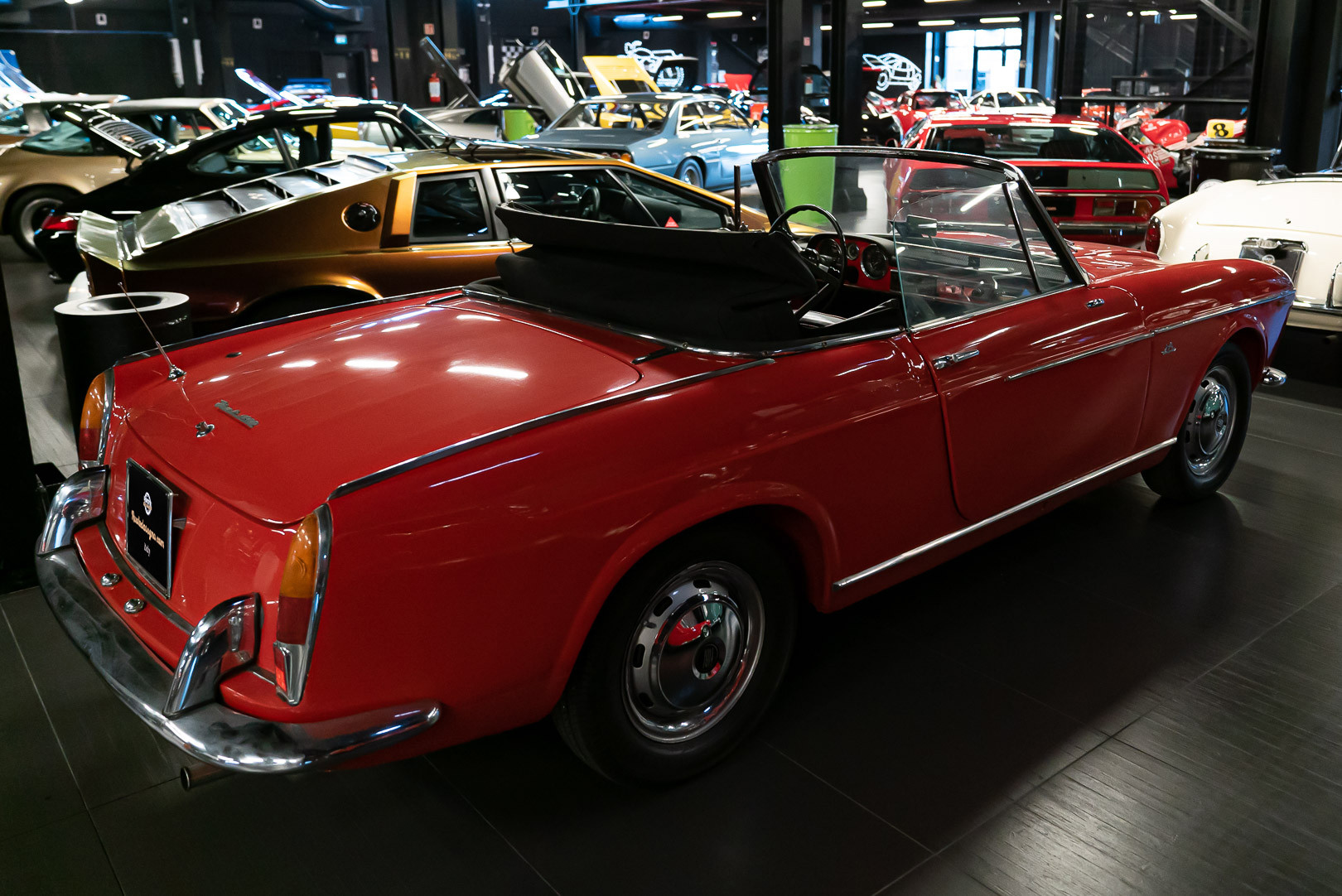 1962 FIAT 1200 Cabriolet 2