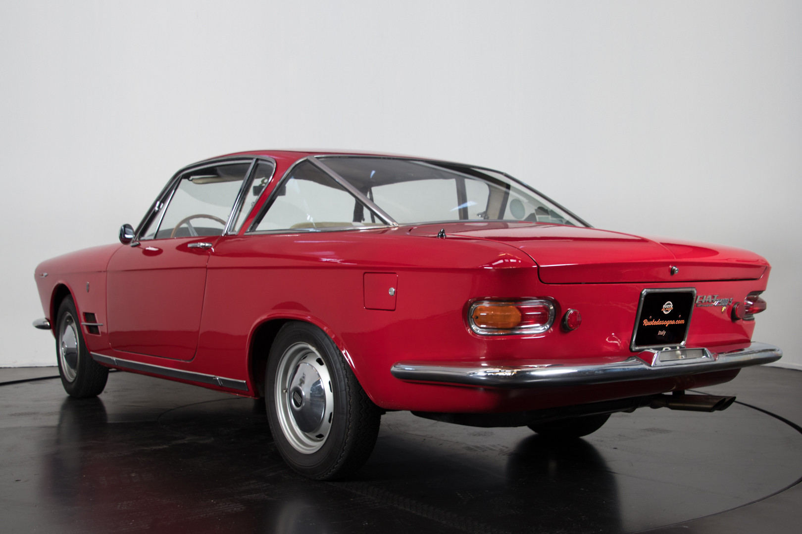1963 Fiat 2300 S coupè 9