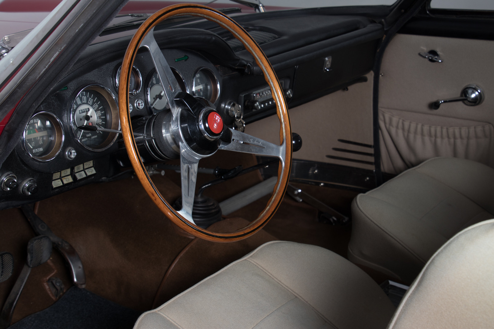 1963 Fiat 2300 S coupè 15