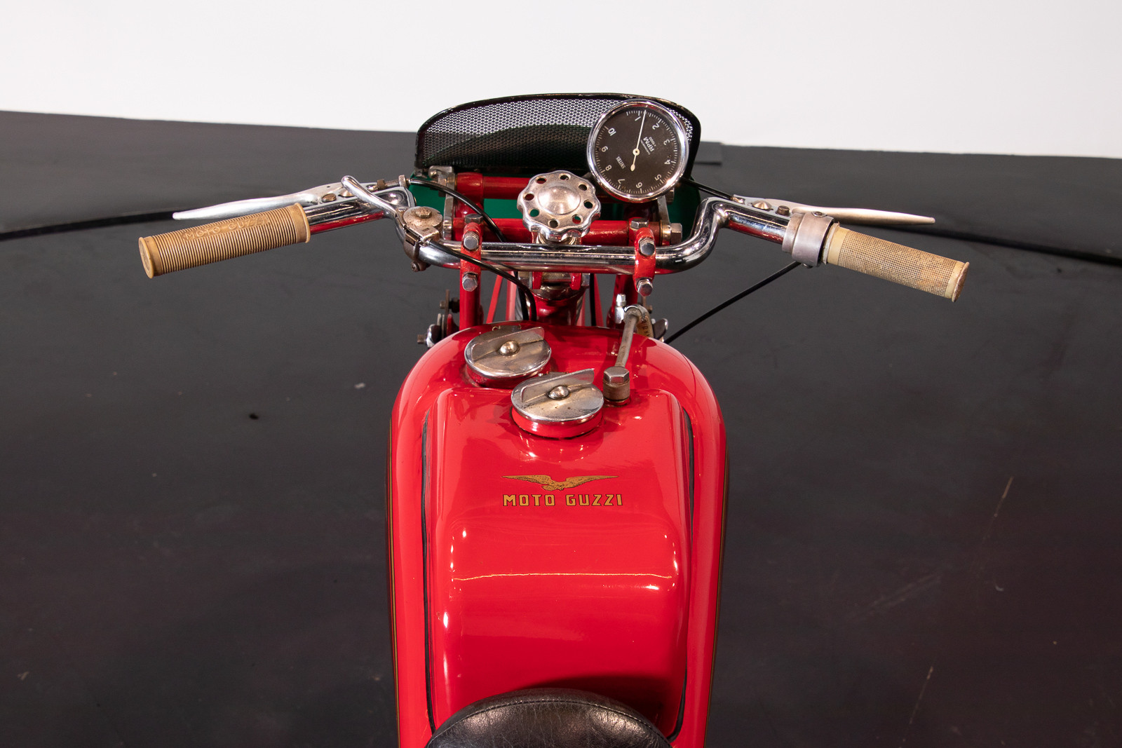 1948 Moto Guzzi Replica Albatros 250 28