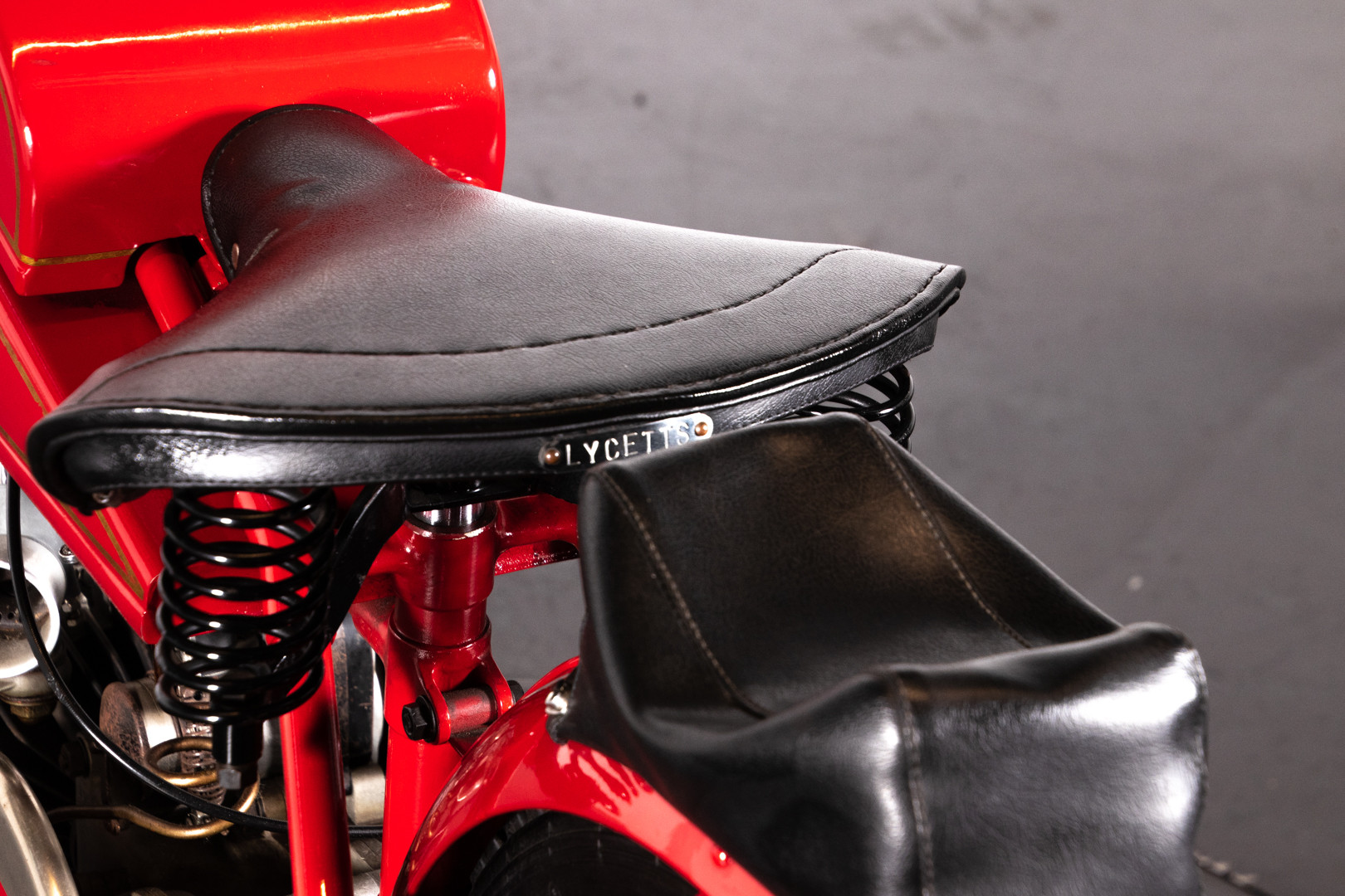 1928 MOTO GUZZI DA CORSA 21