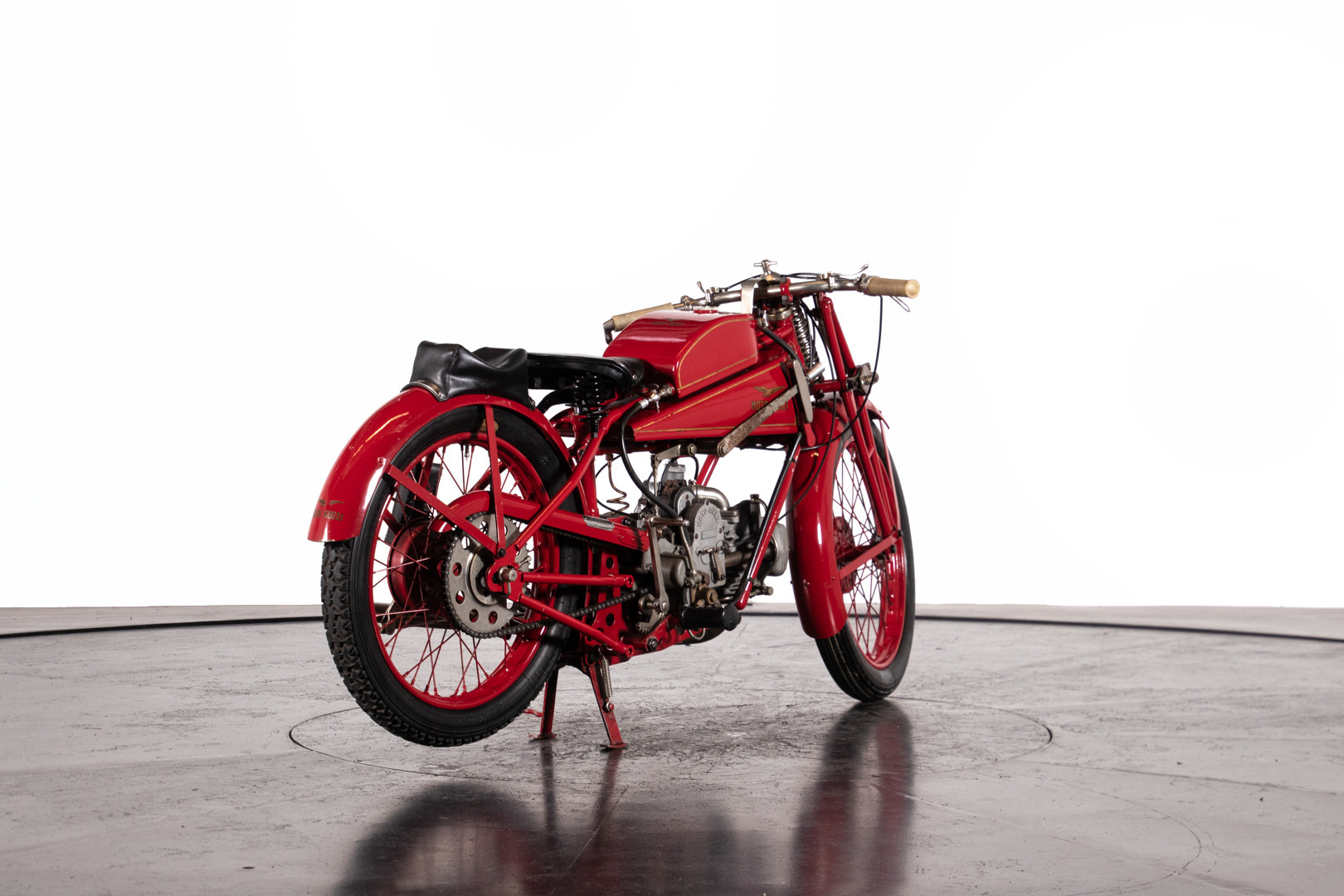 1928 MOTO GUZZI DA CORSA 4